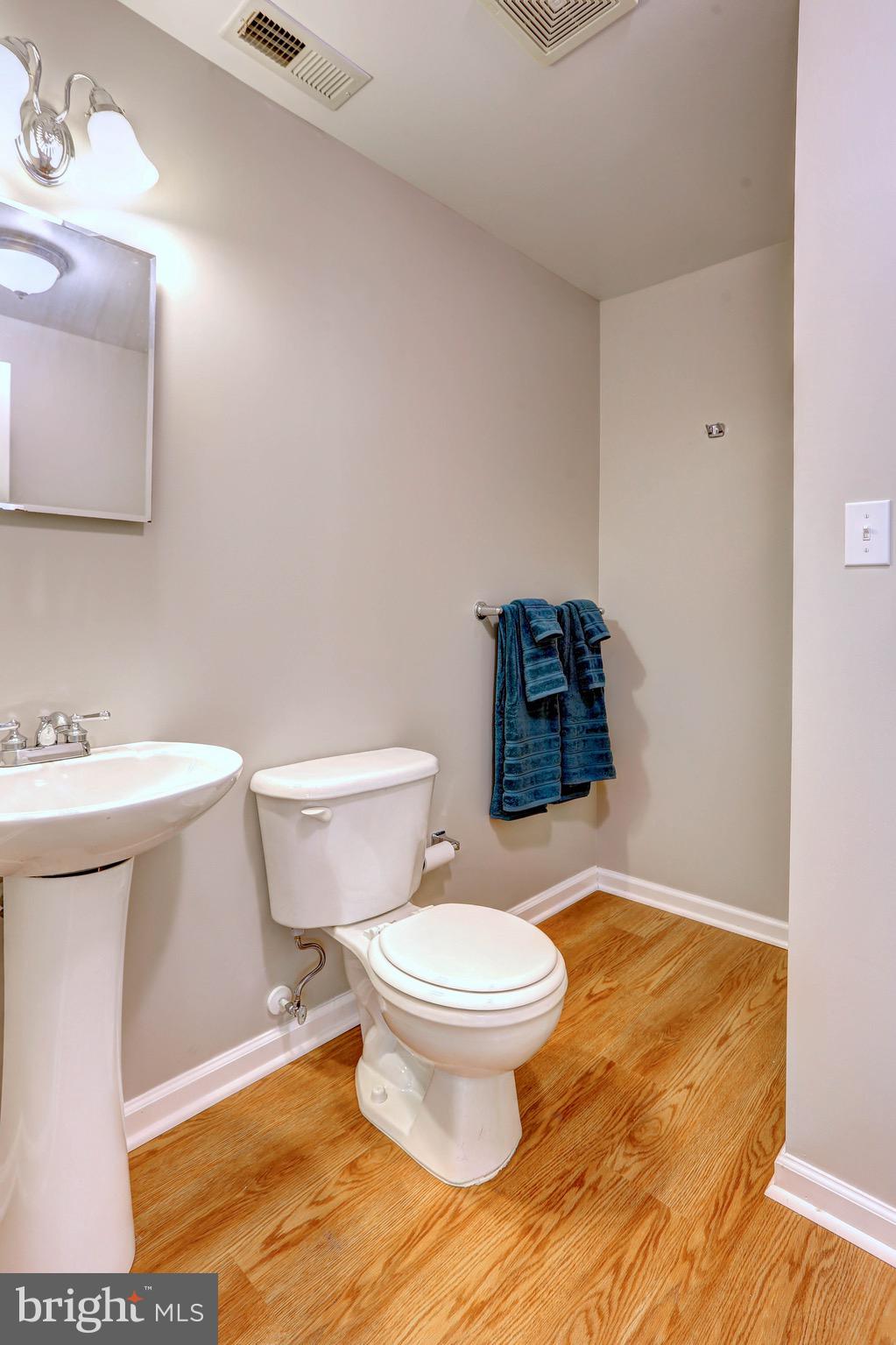 BLOOMSBURY - Residential