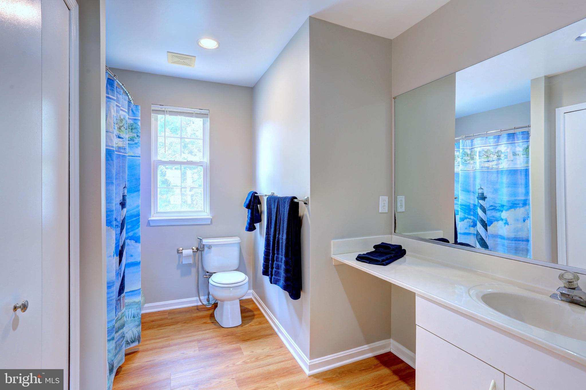 BLOOMSBURY - Residential
