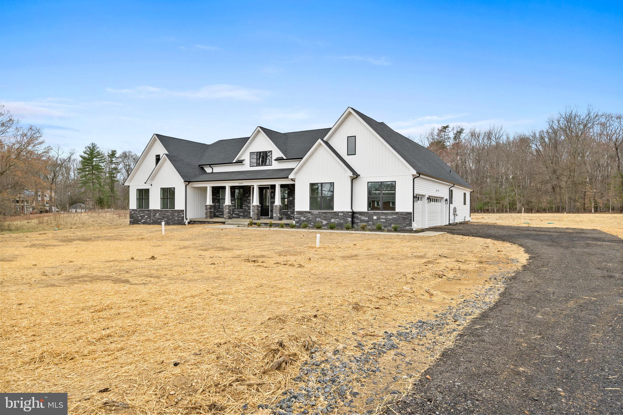 Sales price includes pool and pool house