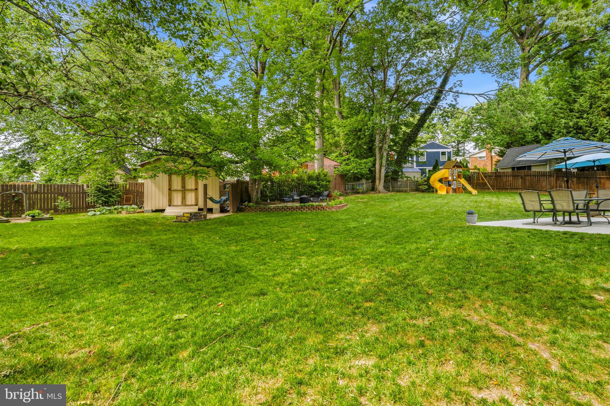 MAPLE HILL - Residential