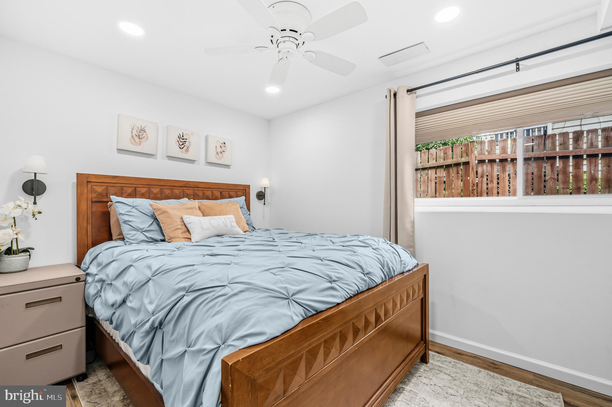 MAPLE HILL - Residential