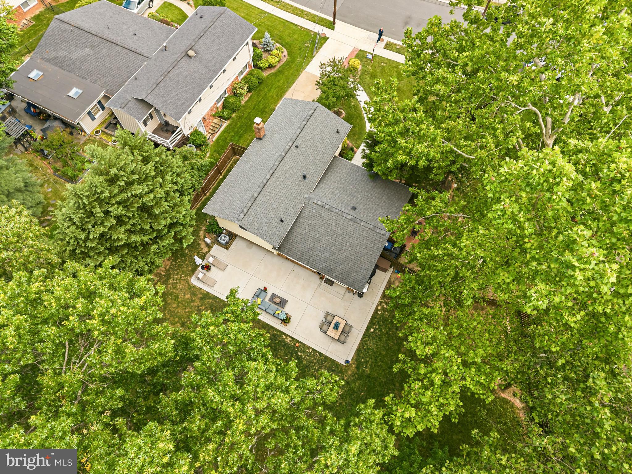 MAPLE HILL - Residential