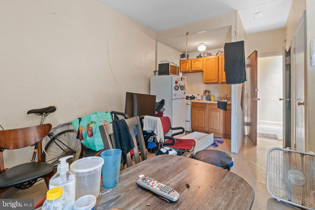 CHARLES VILLAGE - Commercial Sale