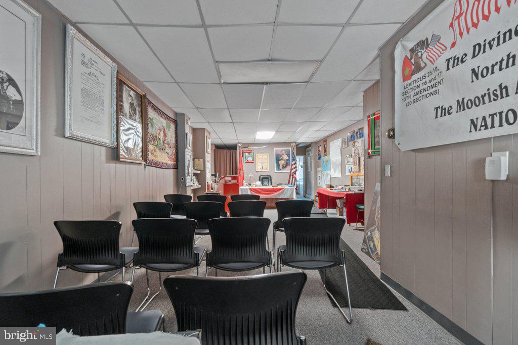CHARLES VILLAGE - Commercial Sale
