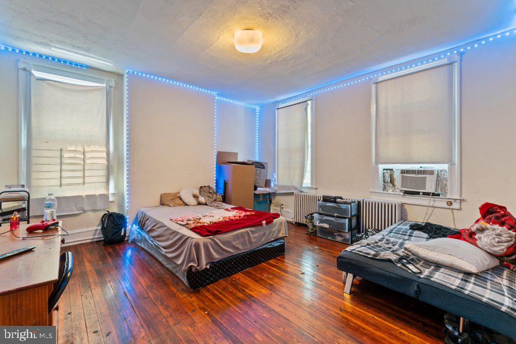 CHARLES VILLAGE - Commercial Sale