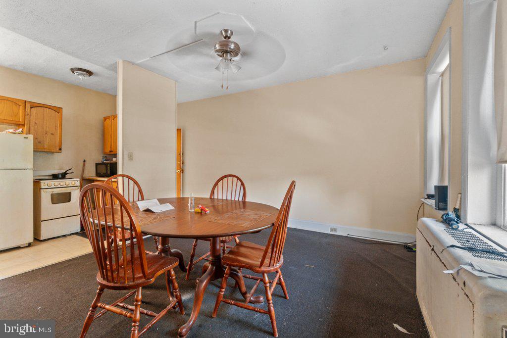 CHARLES VILLAGE - Commercial Sale