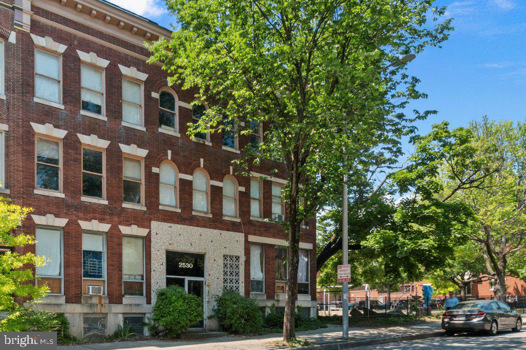 CHARLES VILLAGE - Commercial Sale