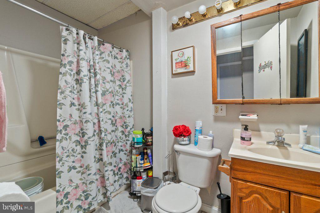 CHARLES VILLAGE - Commercial Sale