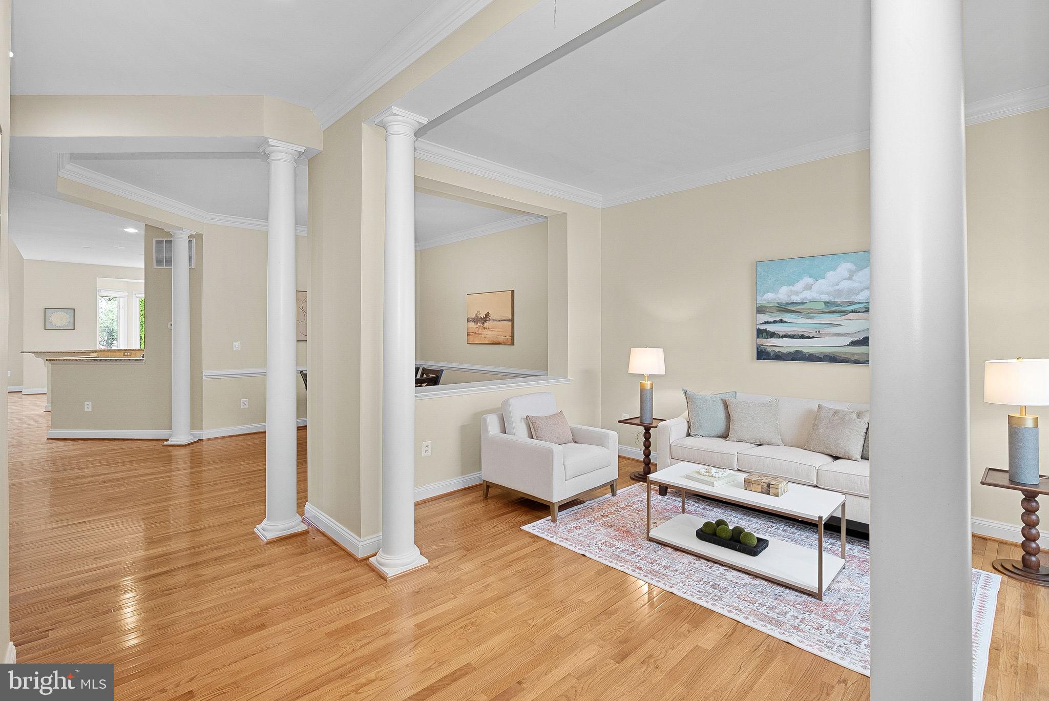 RIVER CREEK - Residential