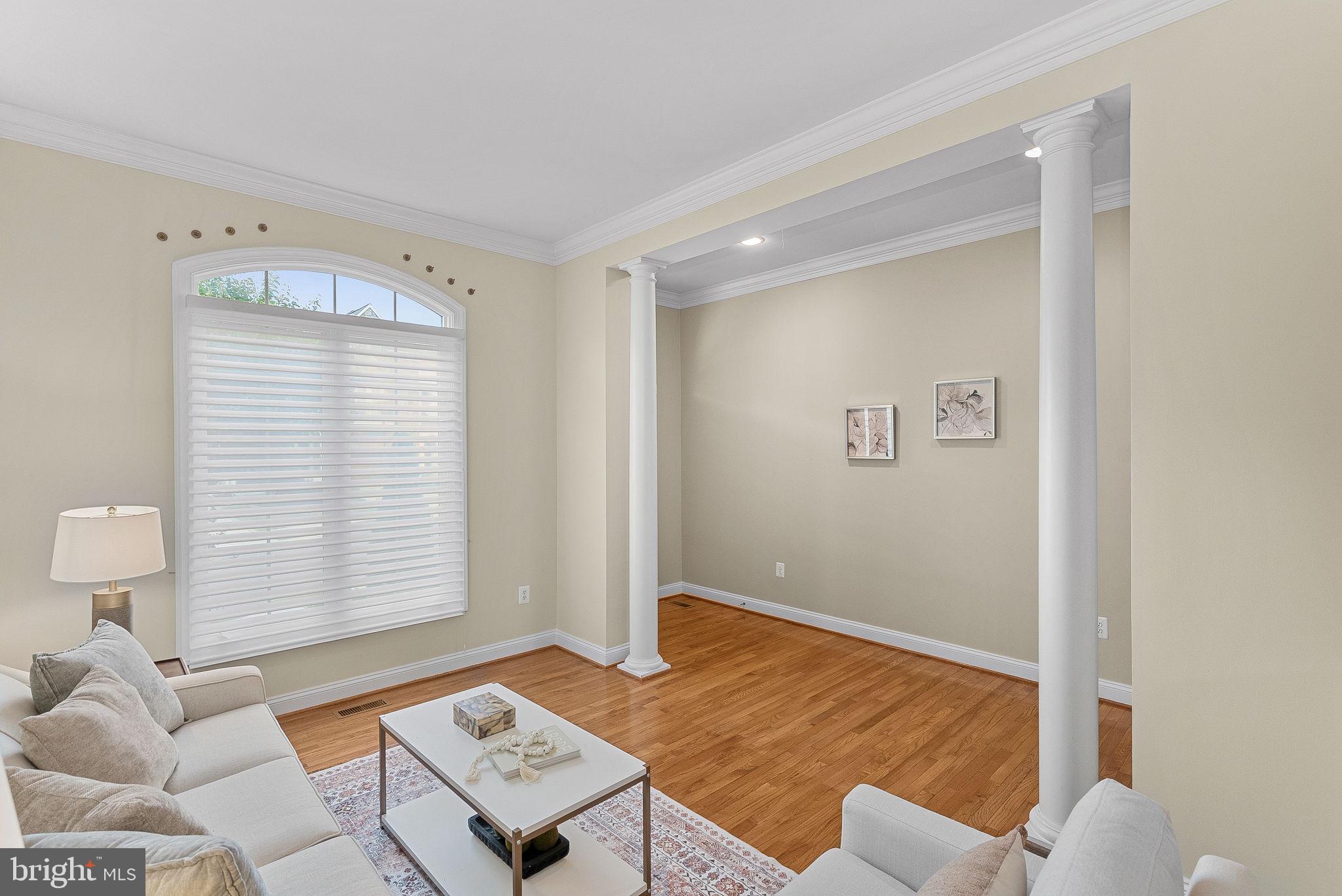 RIVER CREEK - Residential