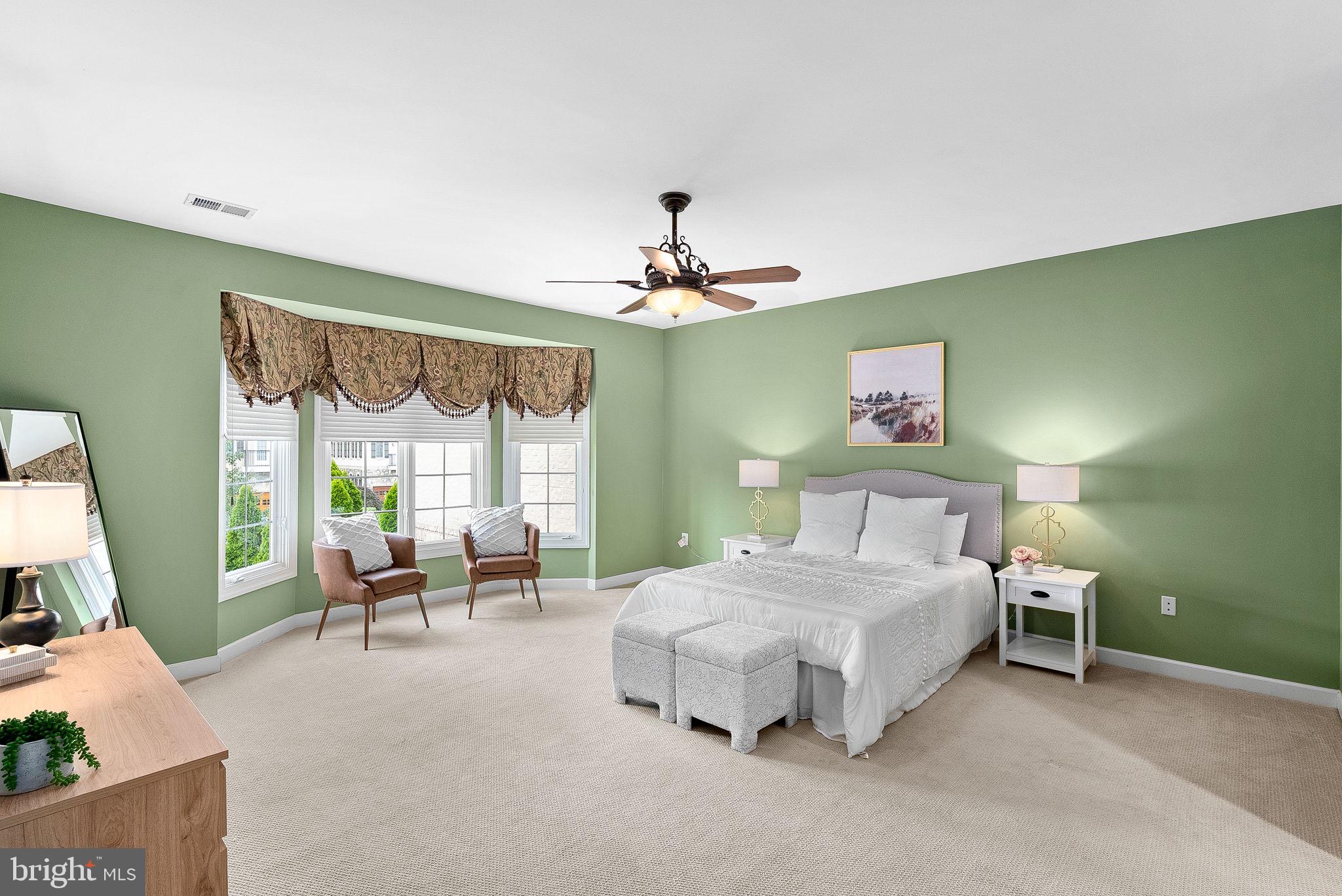 RIVER CREEK - Residential