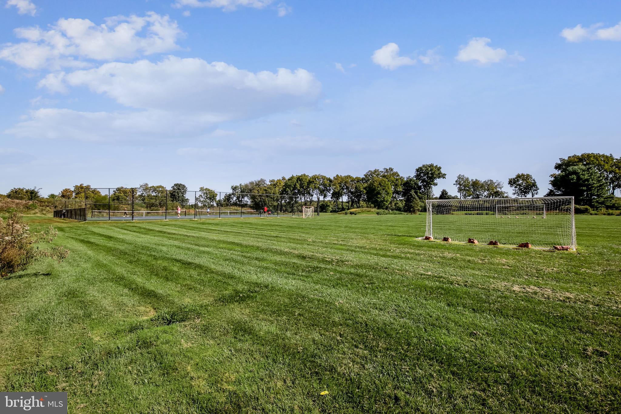 RIVER CREEK - Residential
