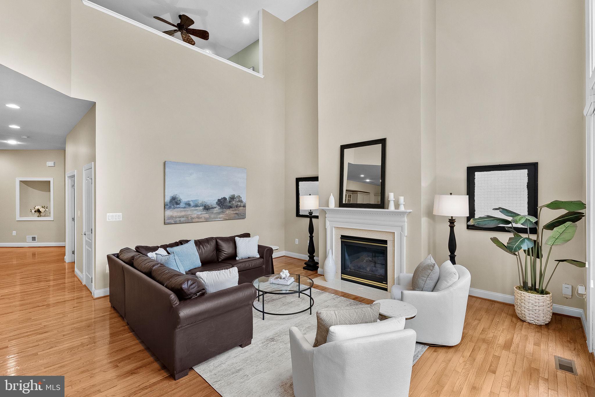 RIVER CREEK - Residential