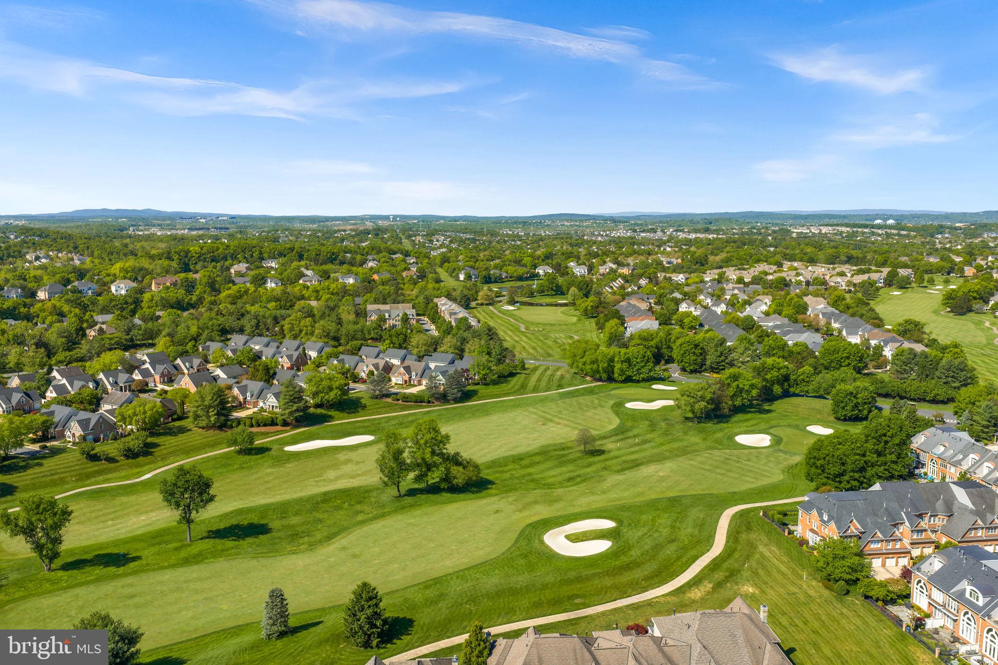 RIVER CREEK - Residential