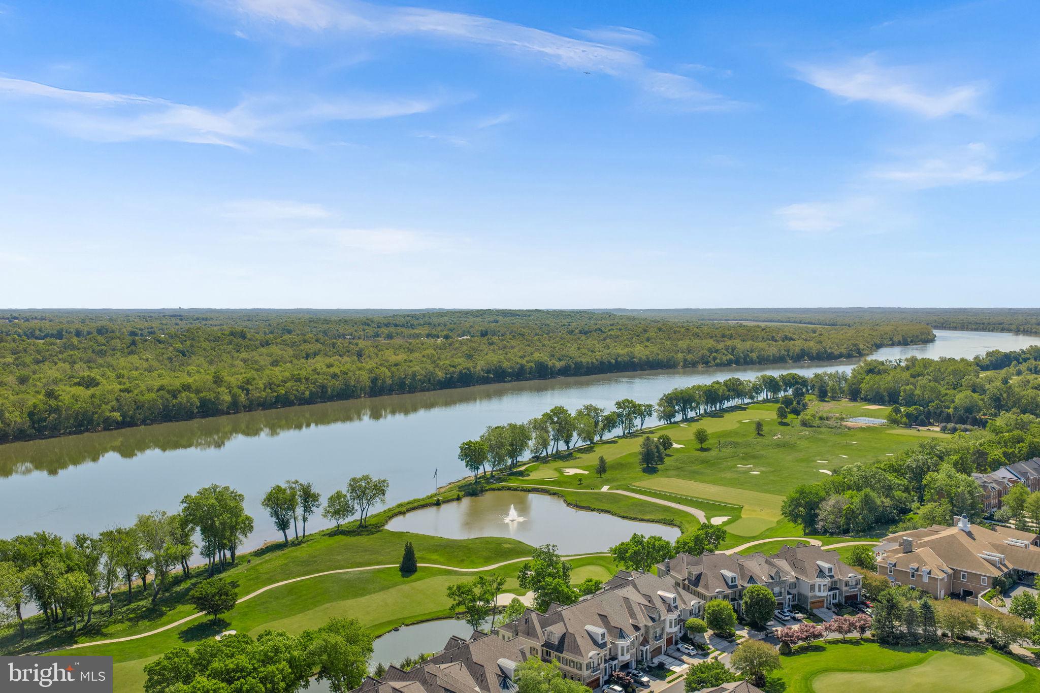RIVER CREEK - Residential