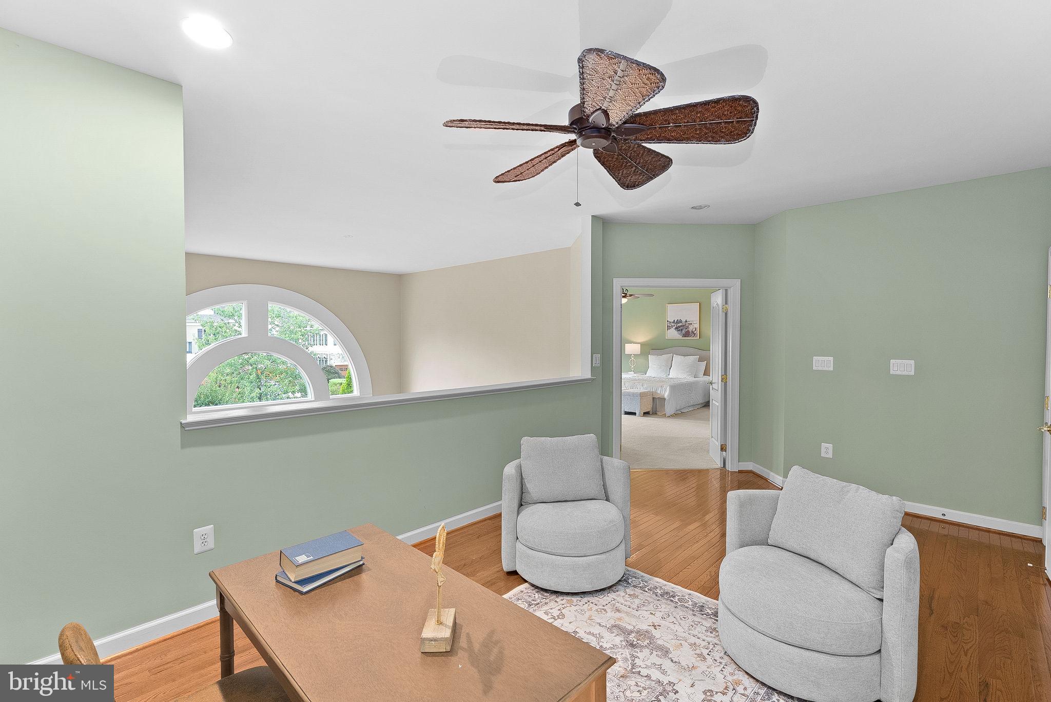 RIVER CREEK - Residential