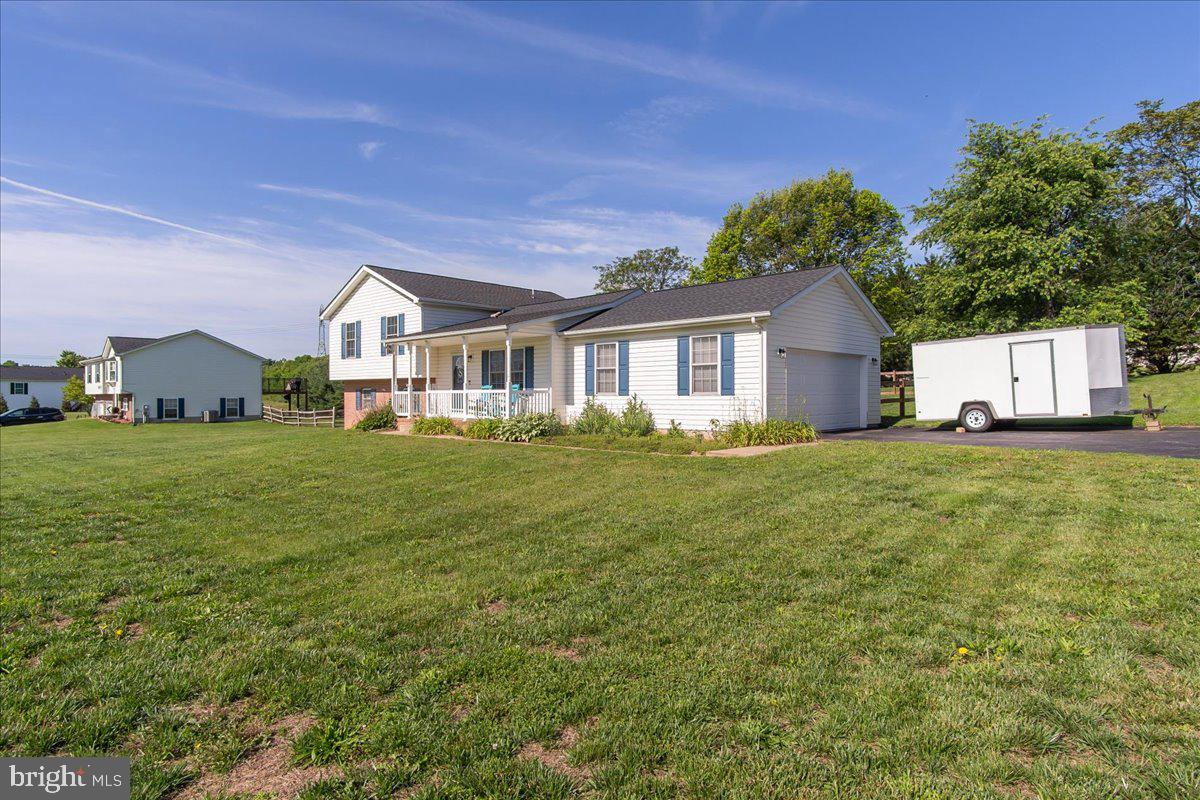 CROWN POINTE NORTH - Residential