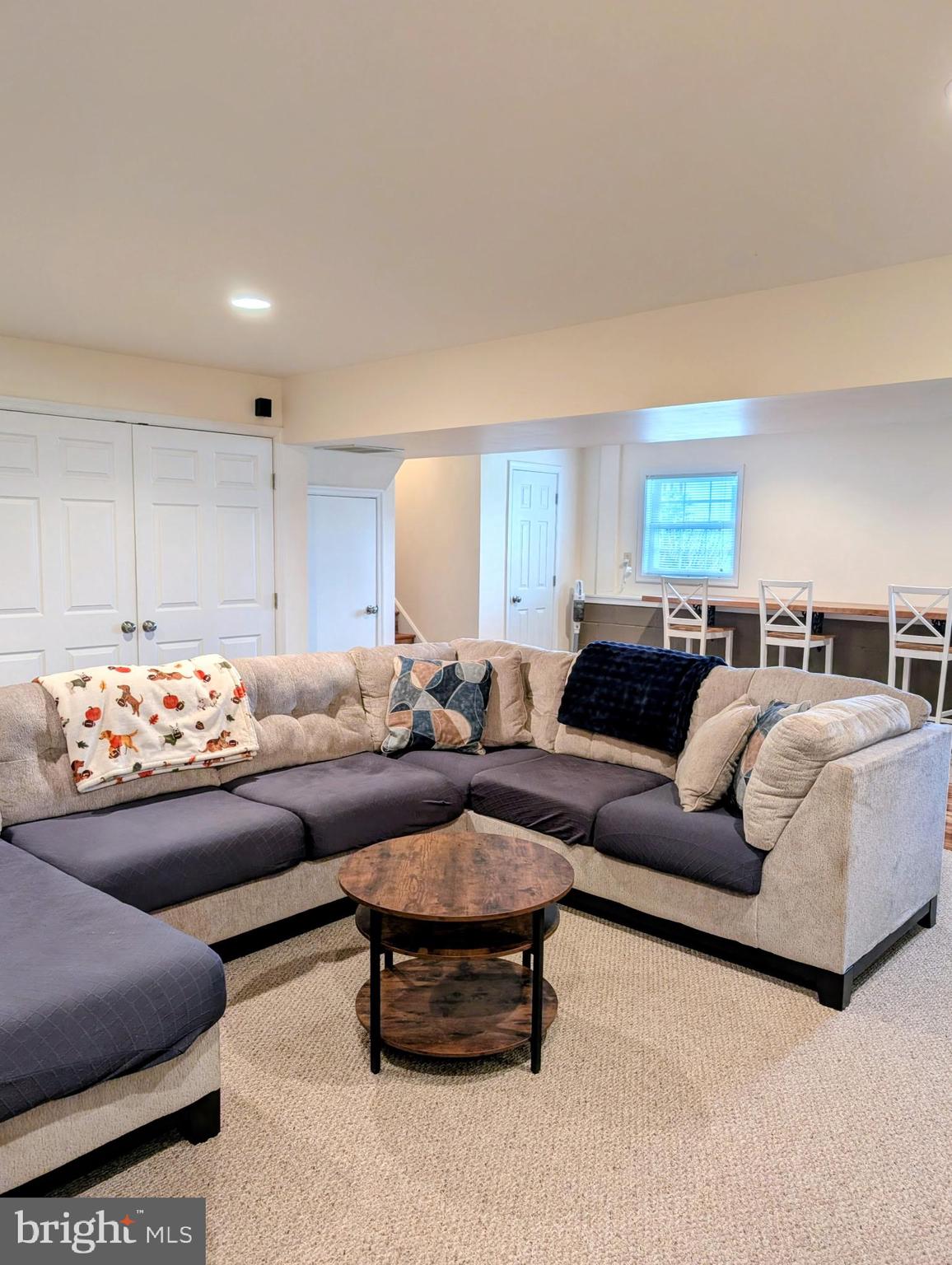 CROWN POINTE NORTH - Residential