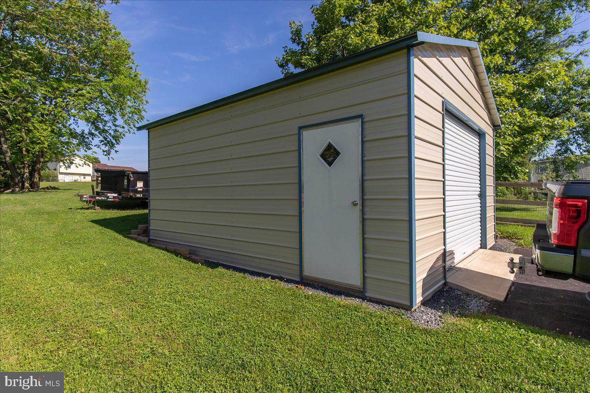 CROWN POINTE NORTH - Residential