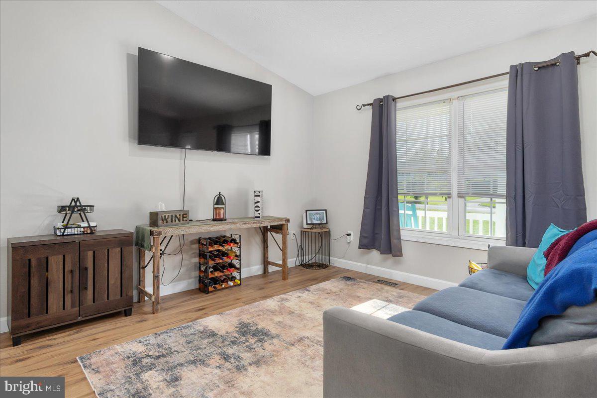 CROWN POINTE NORTH - Residential