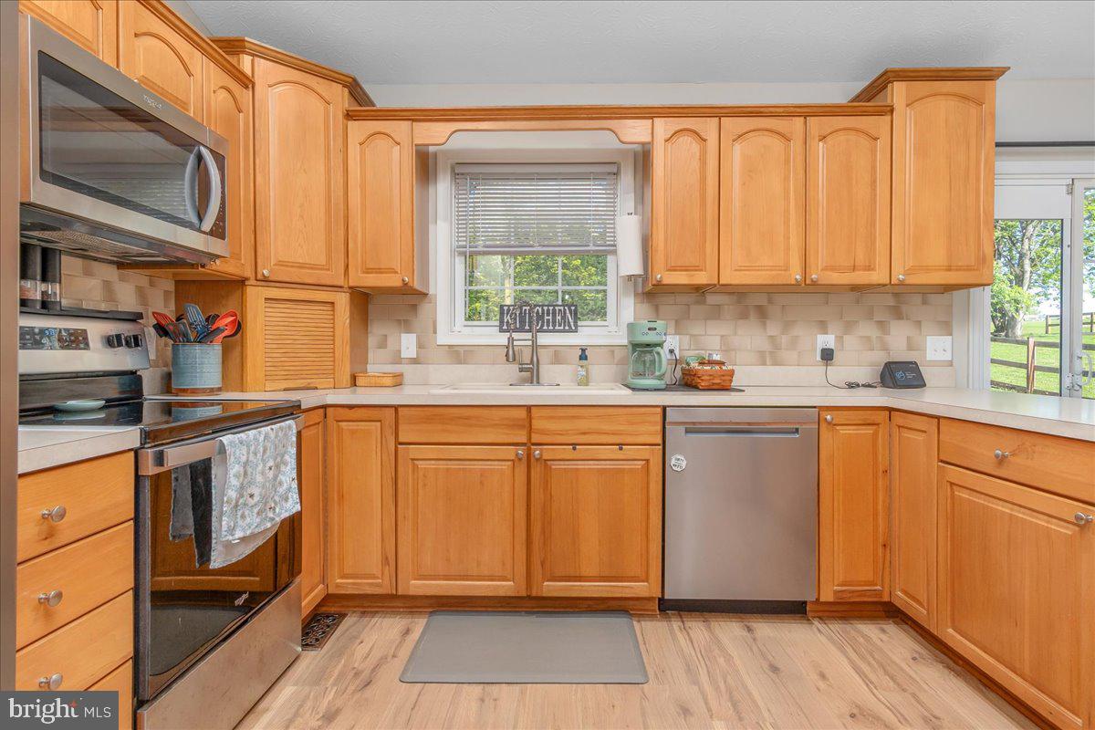CROWN POINTE NORTH - Residential