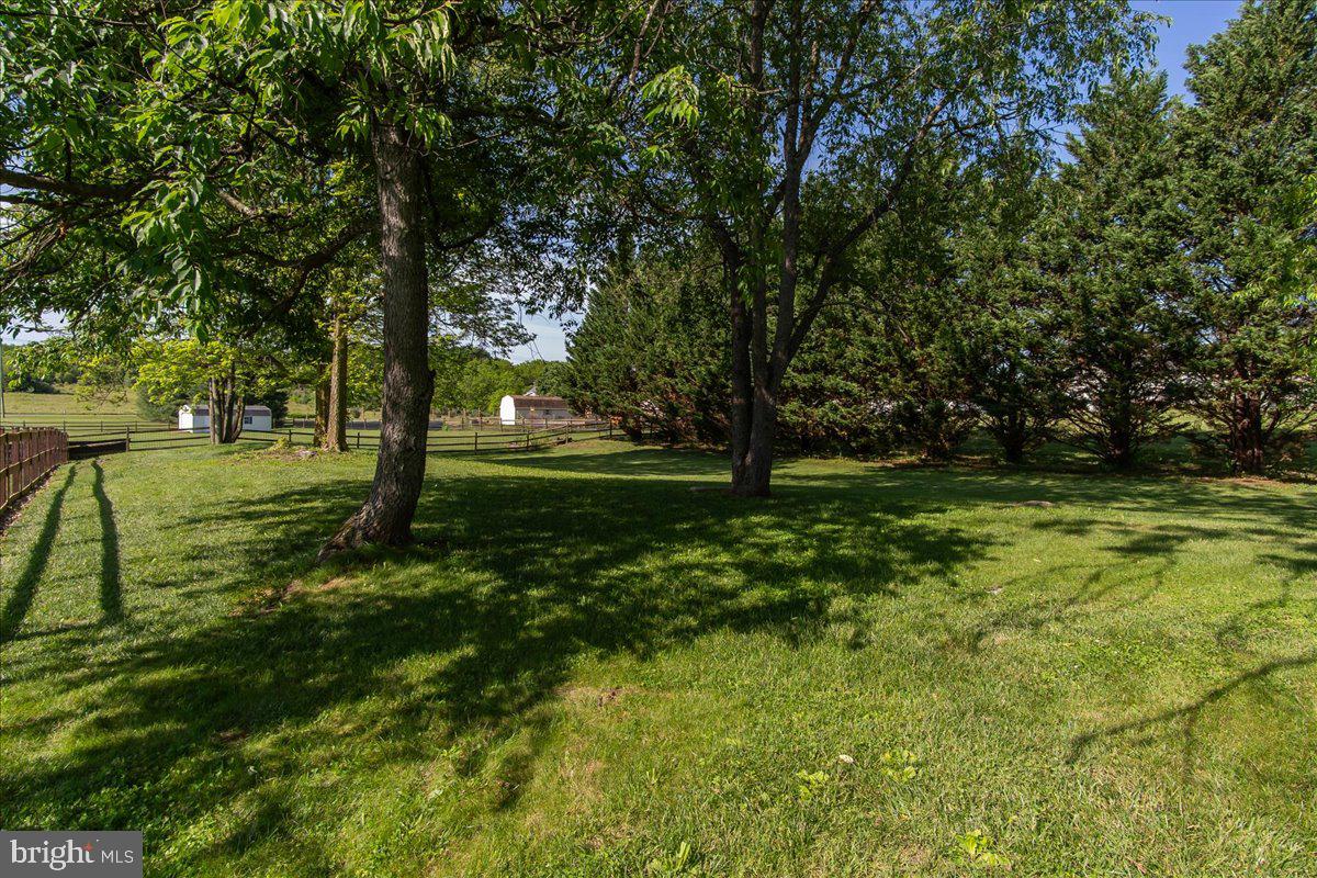 CROWN POINTE NORTH - Residential