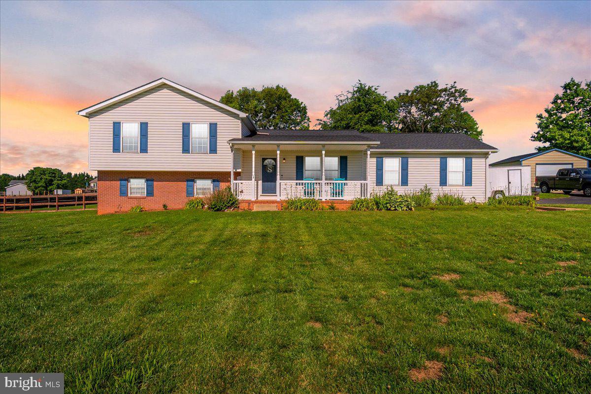 CROWN POINTE NORTH - Residential
