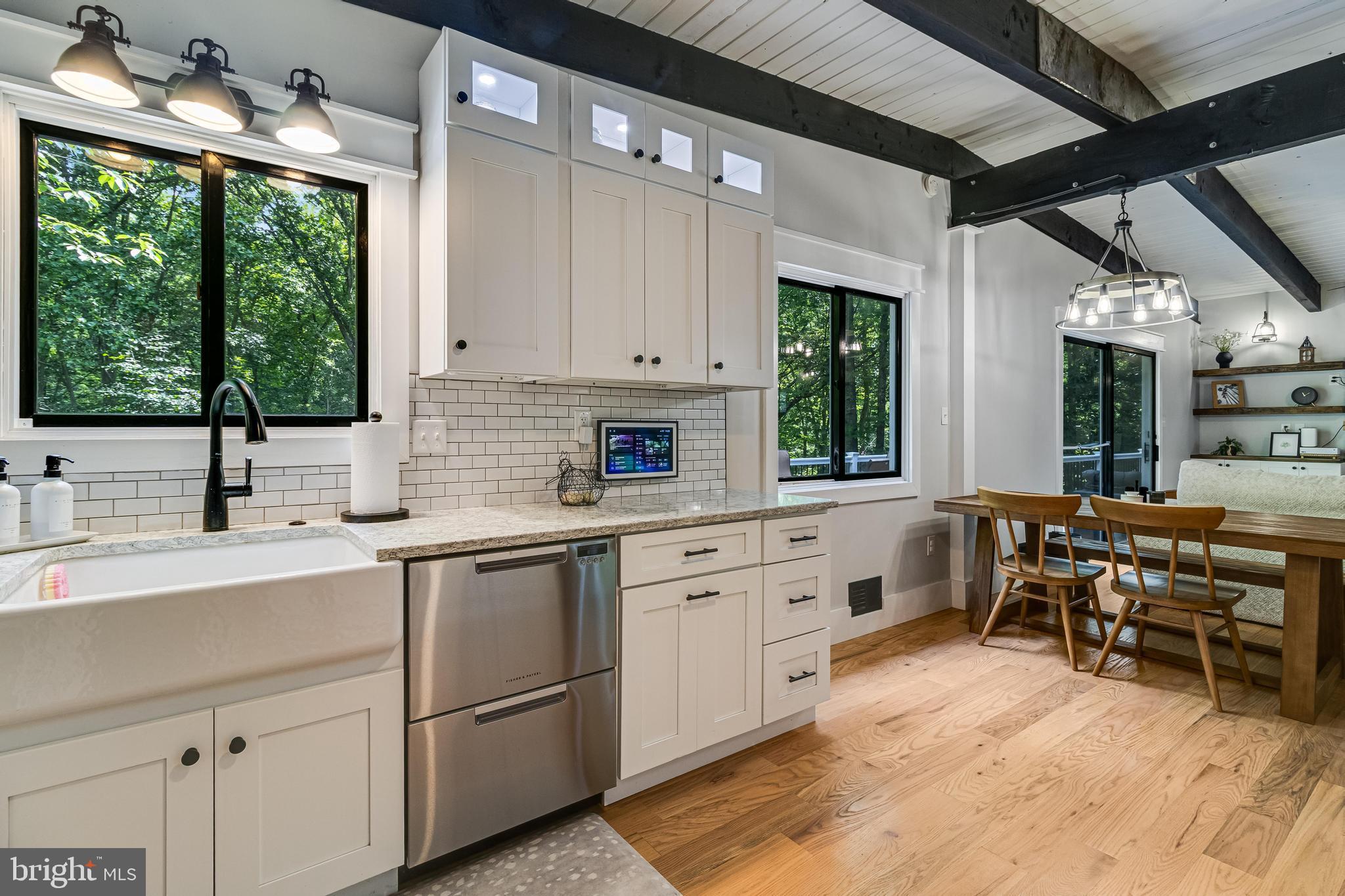 RUSTIC HILLS - Residential
