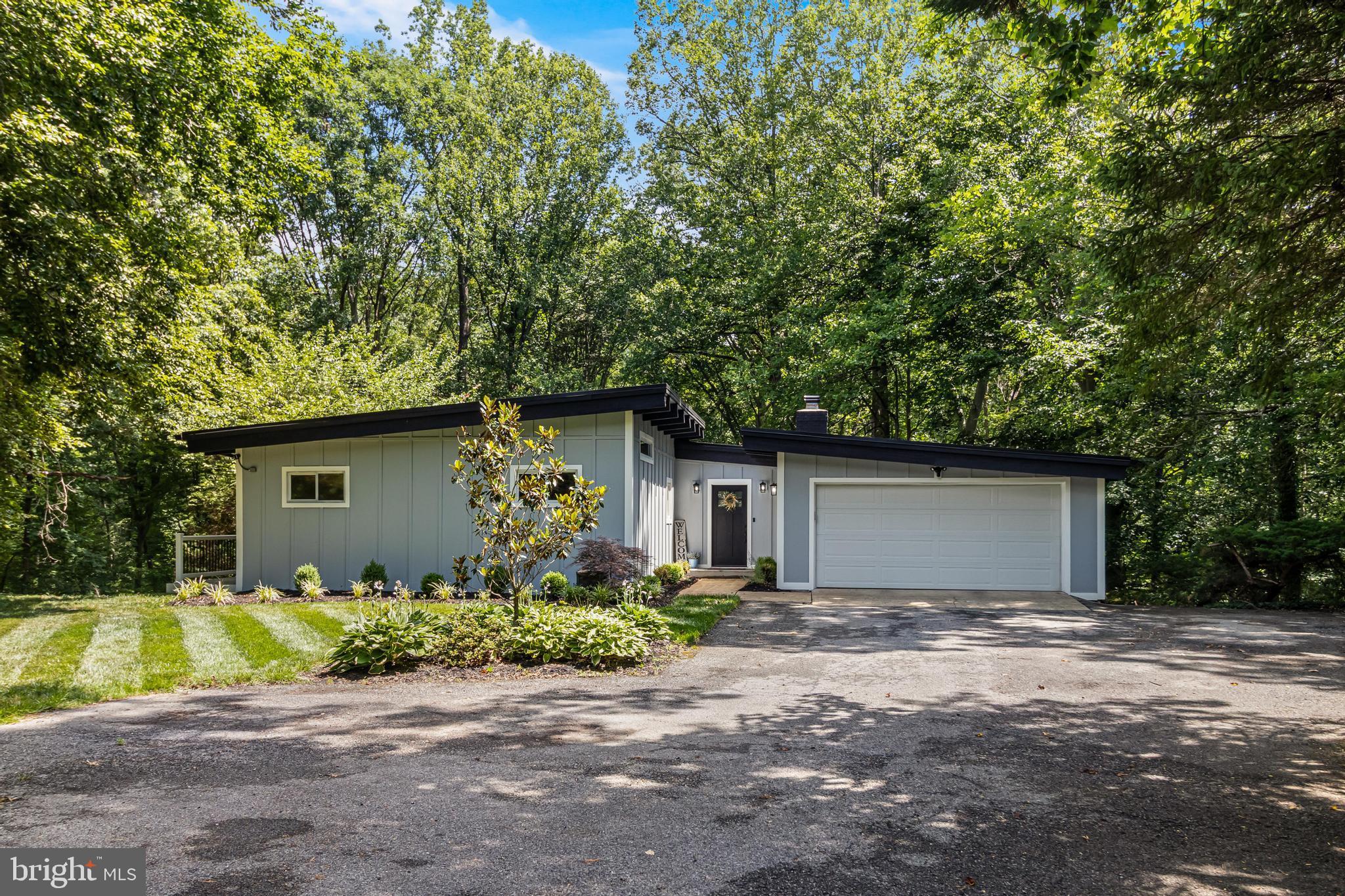 RUSTIC HILLS - Residential