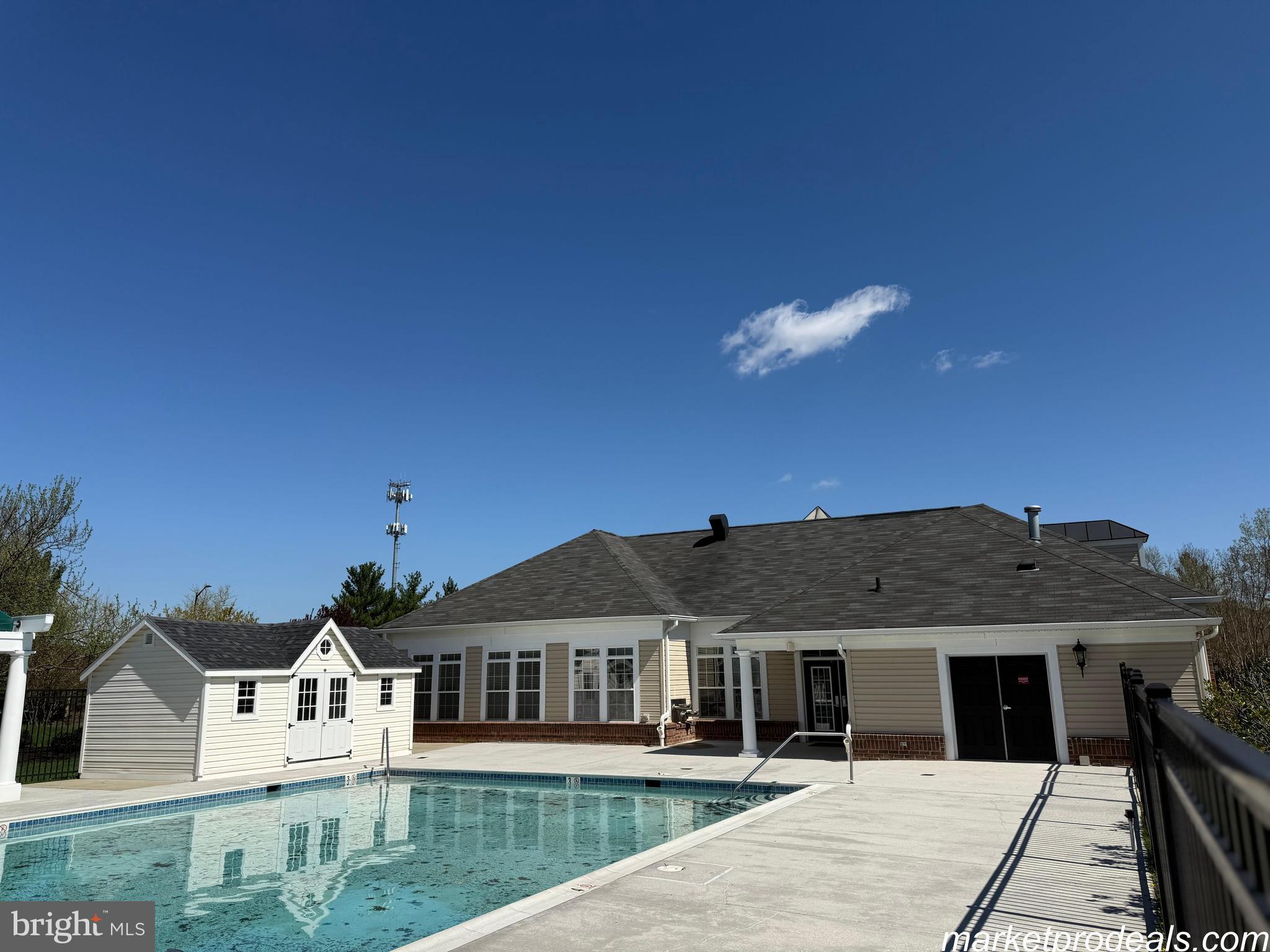 GATHERINGS AT FOREST GLEN - Residential