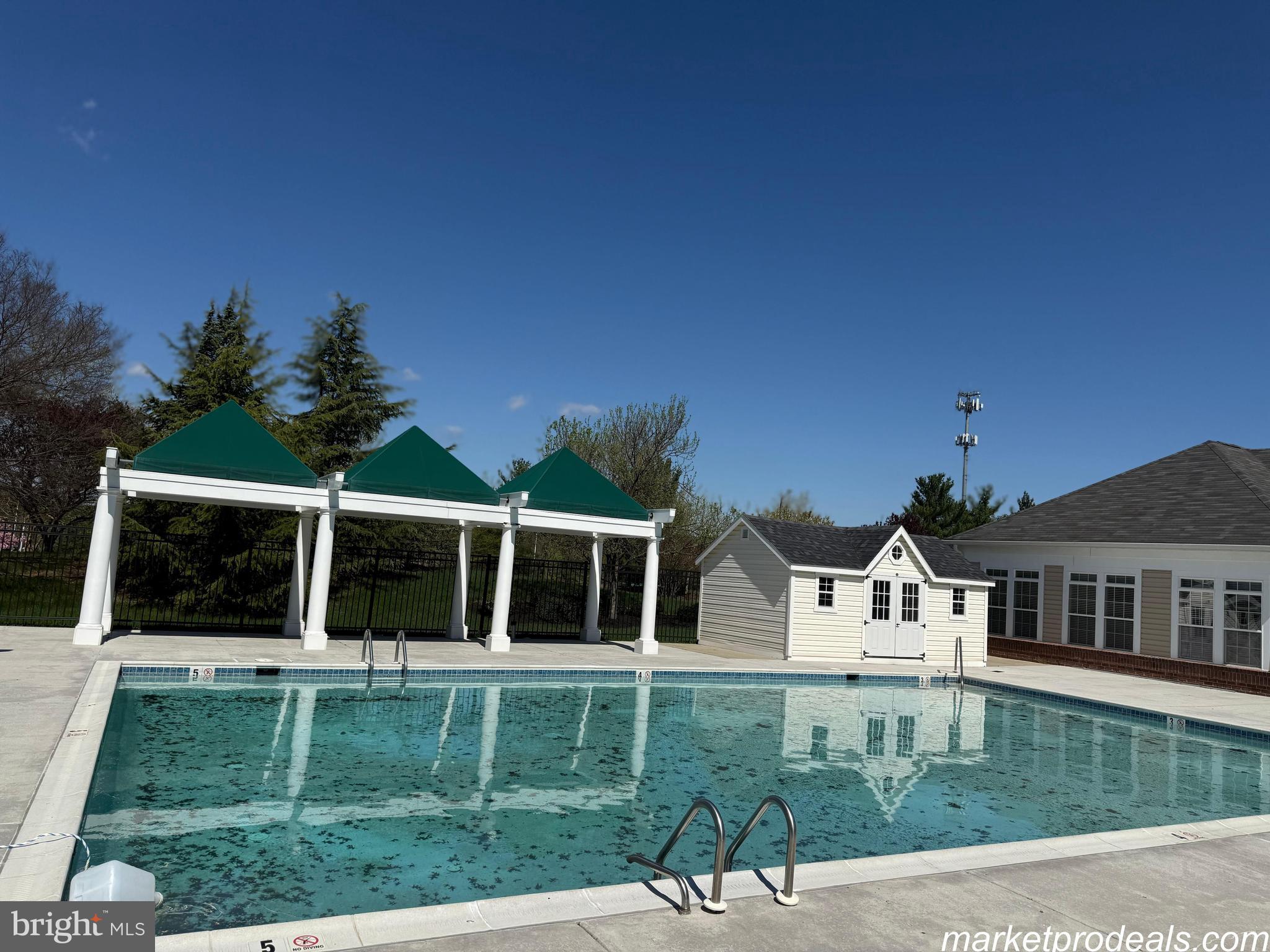 GATHERINGS AT FOREST GLEN - Residential