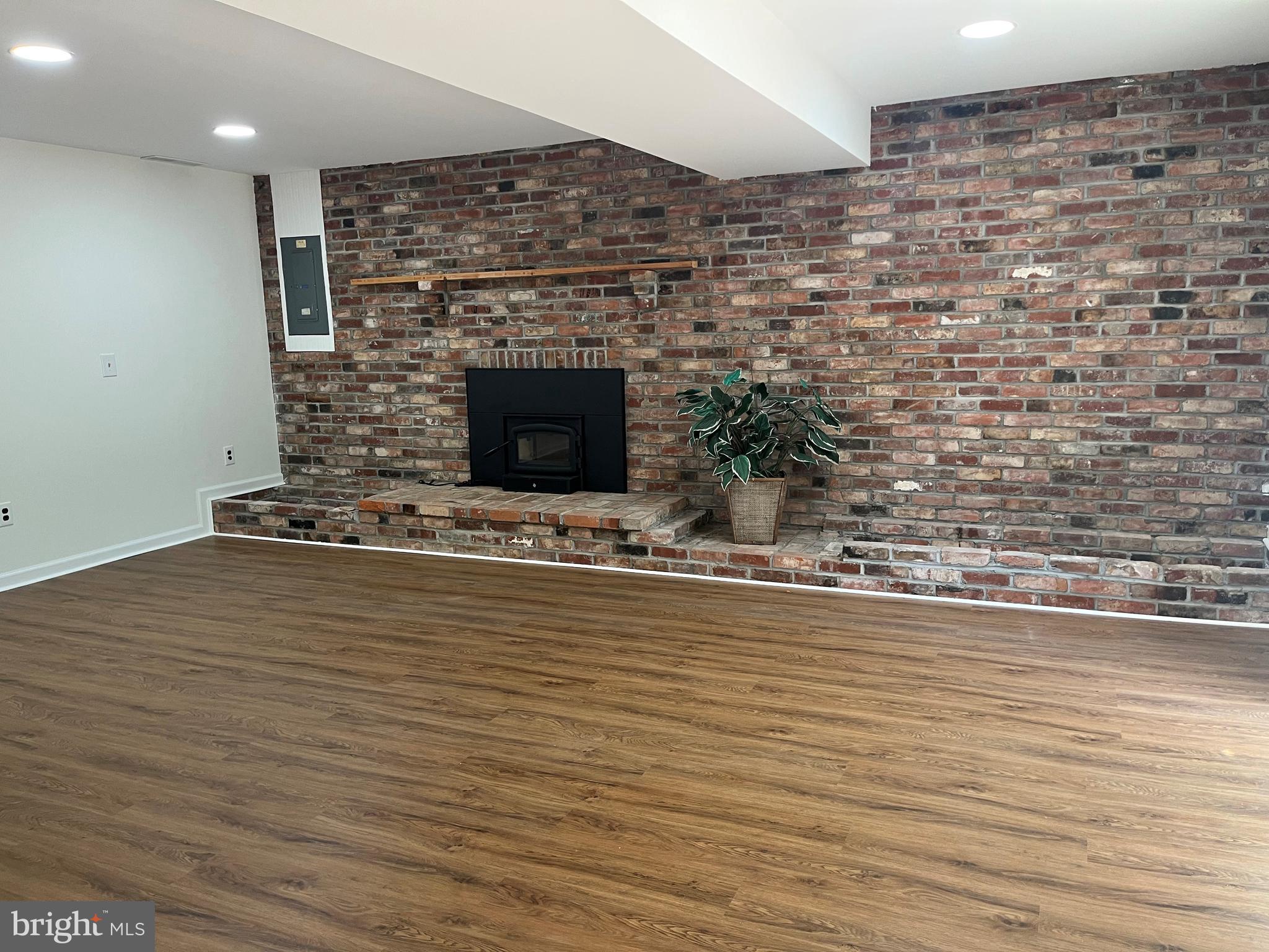 PARKSIDE - Residential