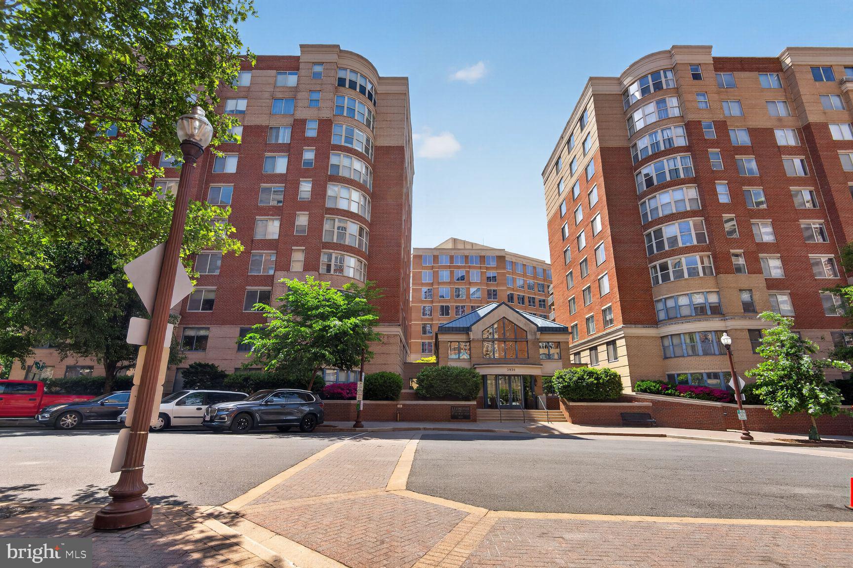 Welcome home to a light-filled 1BR/1BA condo at Lexington Square!  This home features beautiful hardwood flooring throughout, a spacious bedroom with a large walk-in closet, a lovely kitchen with ample counter space and cabinetry, an in-unit washer and dryer and a private balcony for relaxing after work!  Additional highlights include an assigned garage parking space and extra storage.  Lexington Square amenities include a party room, an outdoor pool, a well-equipped fitness room, EV charge stations, outdoor grills and so much more!  Ballston and VA Square Metro, restaurants and shops are within walking distance.  Short commute to DC, Pentagon and National Airport.  Don't miss the opportunity to make this awesome home your own!