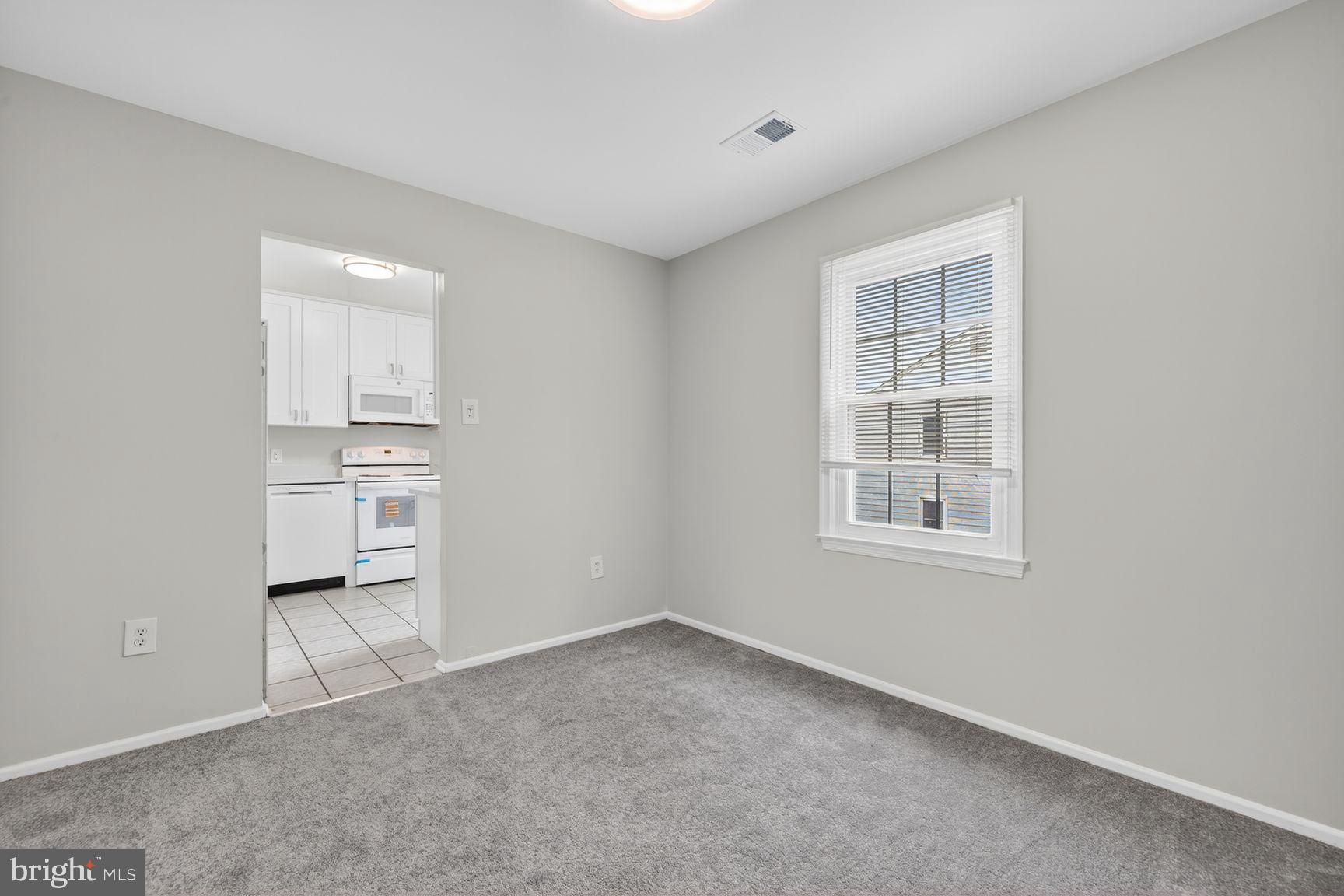ROCKSHIRE TOWNHOMES - Residential