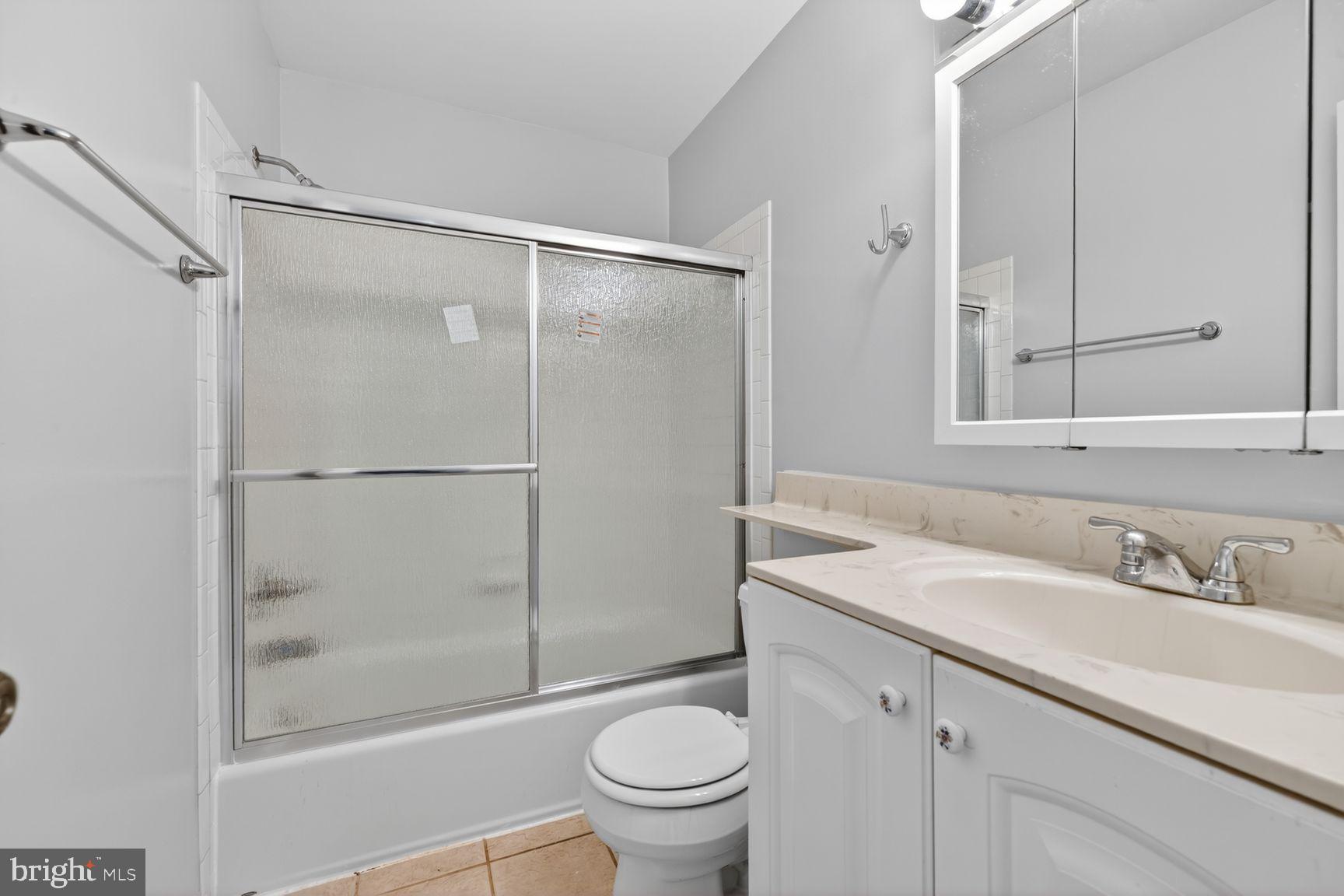 ROCKSHIRE TOWNHOMES - Residential