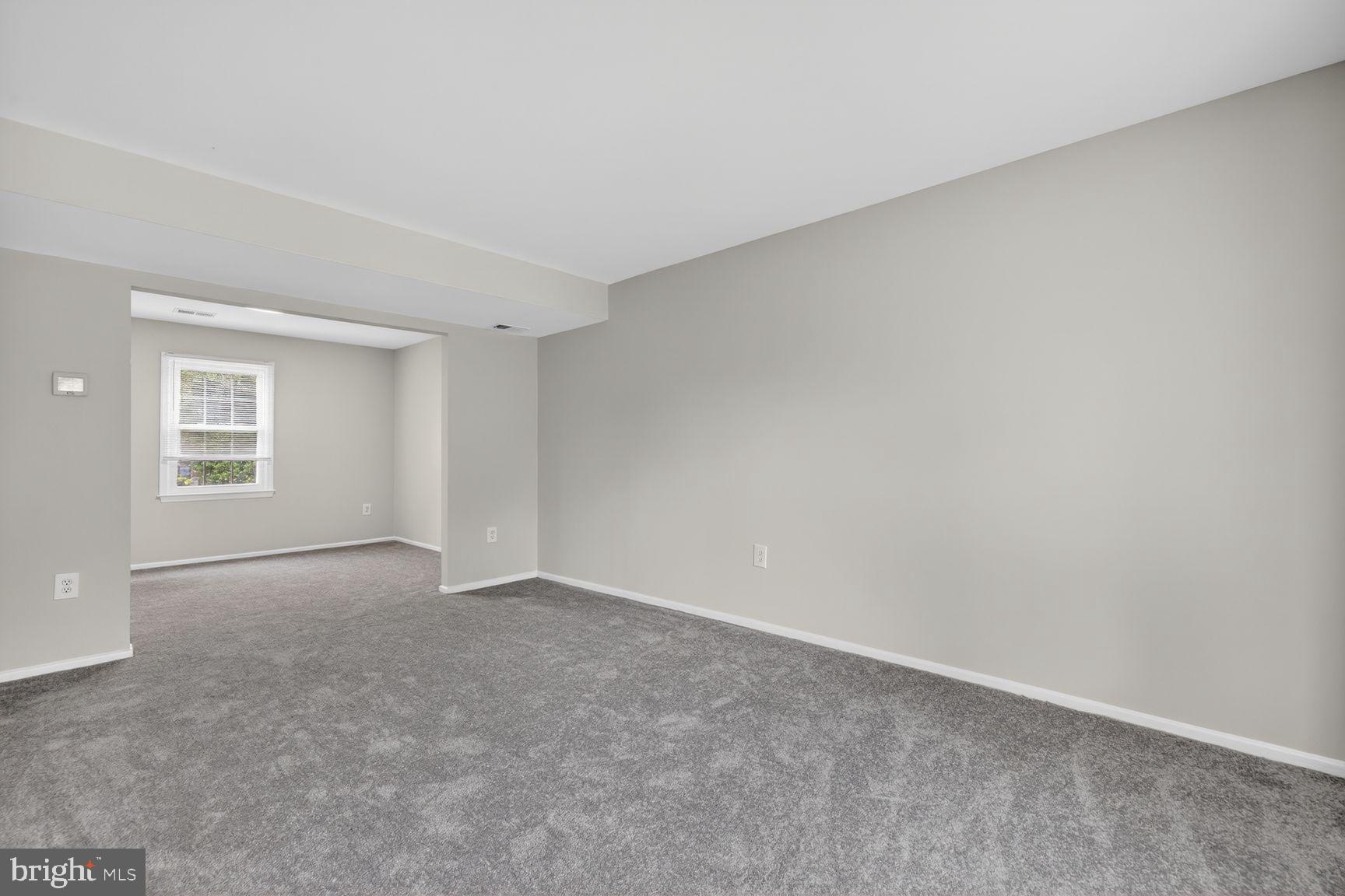 ROCKSHIRE TOWNHOMES - Residential