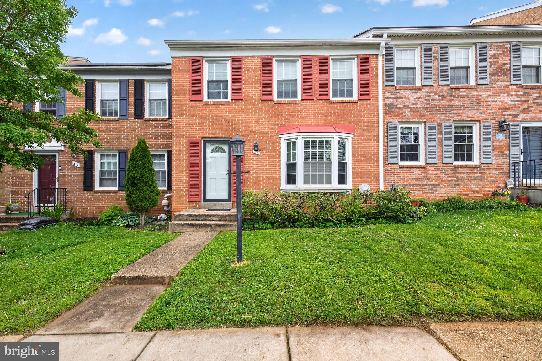 ROCKSHIRE TOWNHOMES - Residential