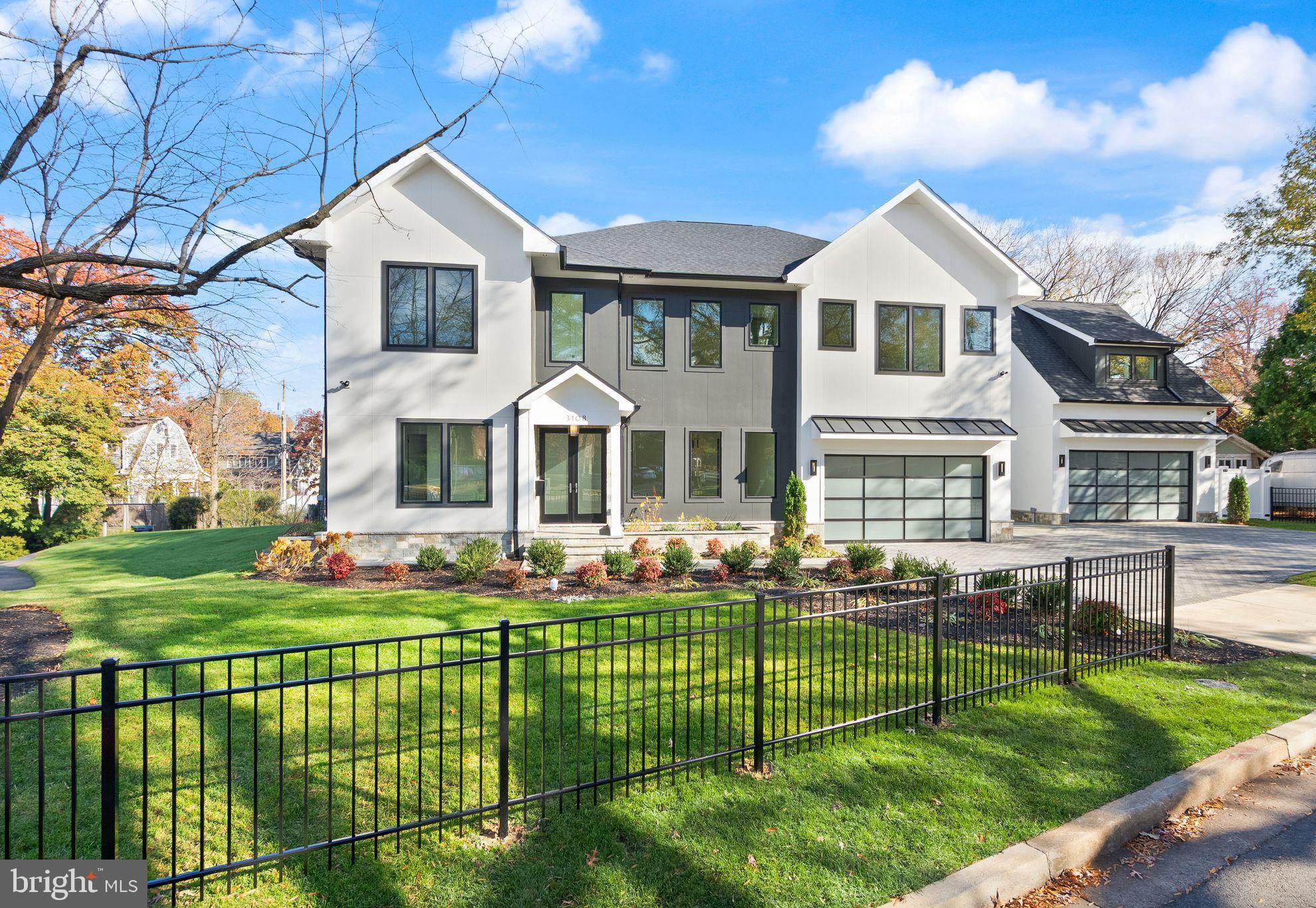 CLARENDON - Residential