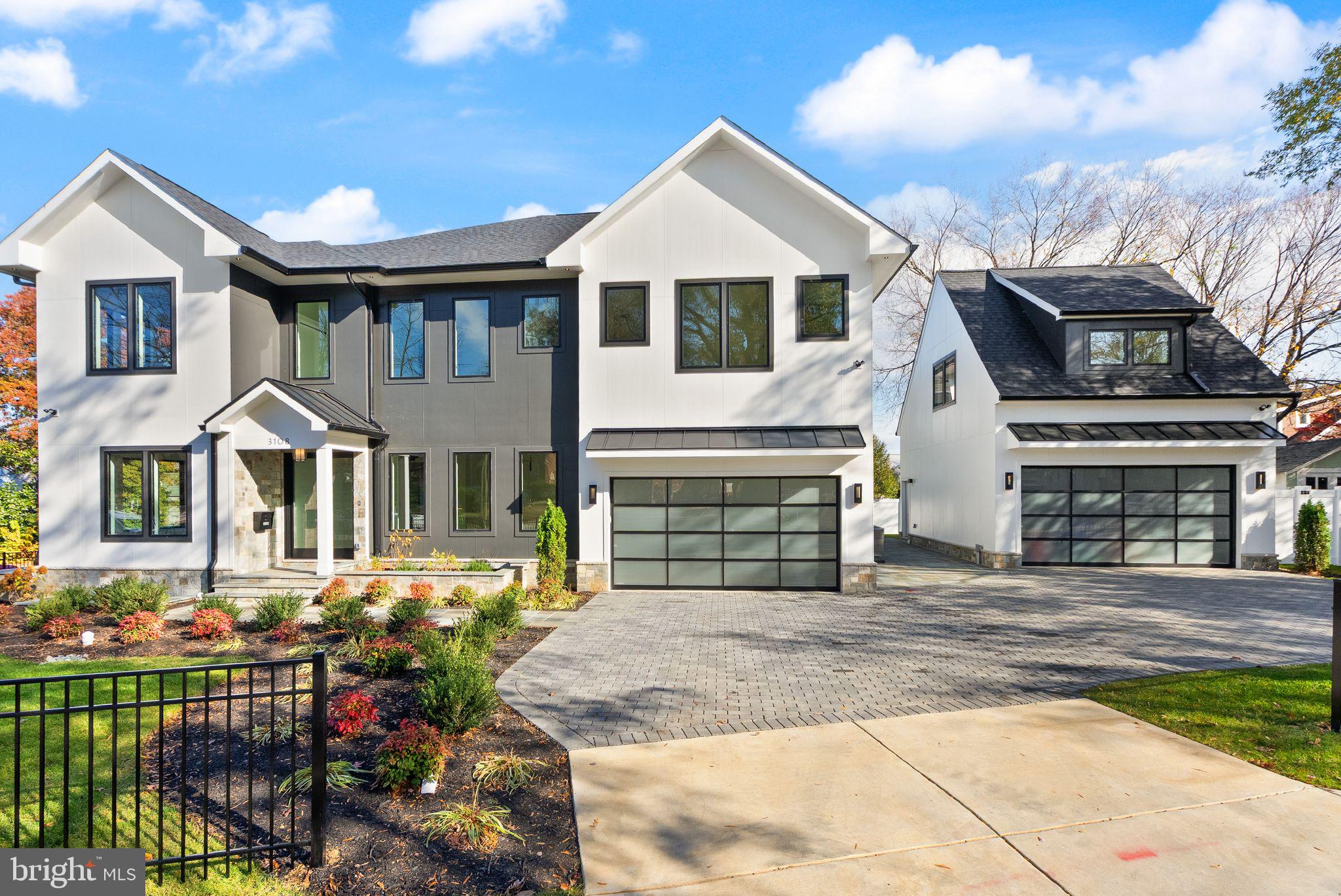 CLARENDON - Residential