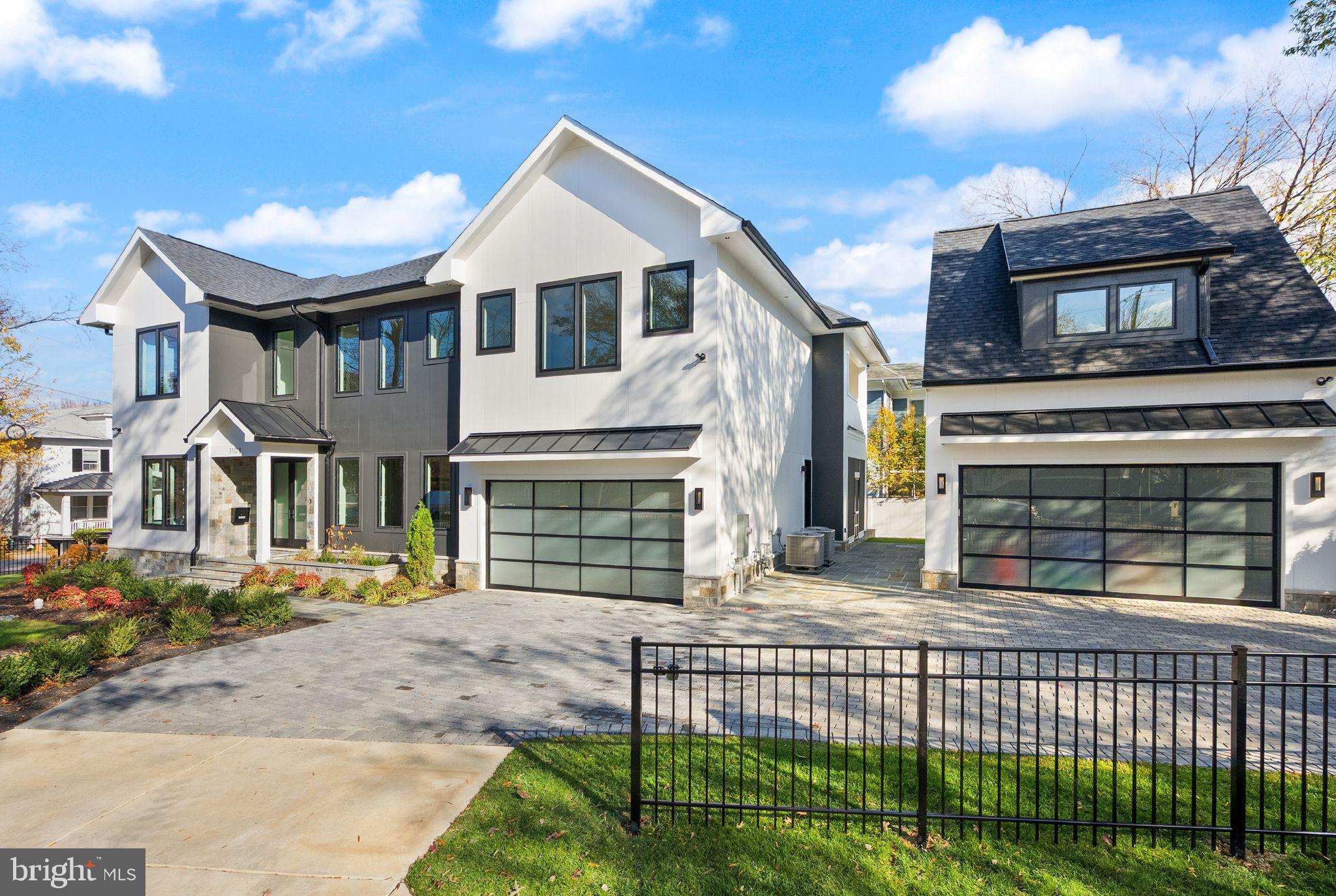 CLARENDON - Residential