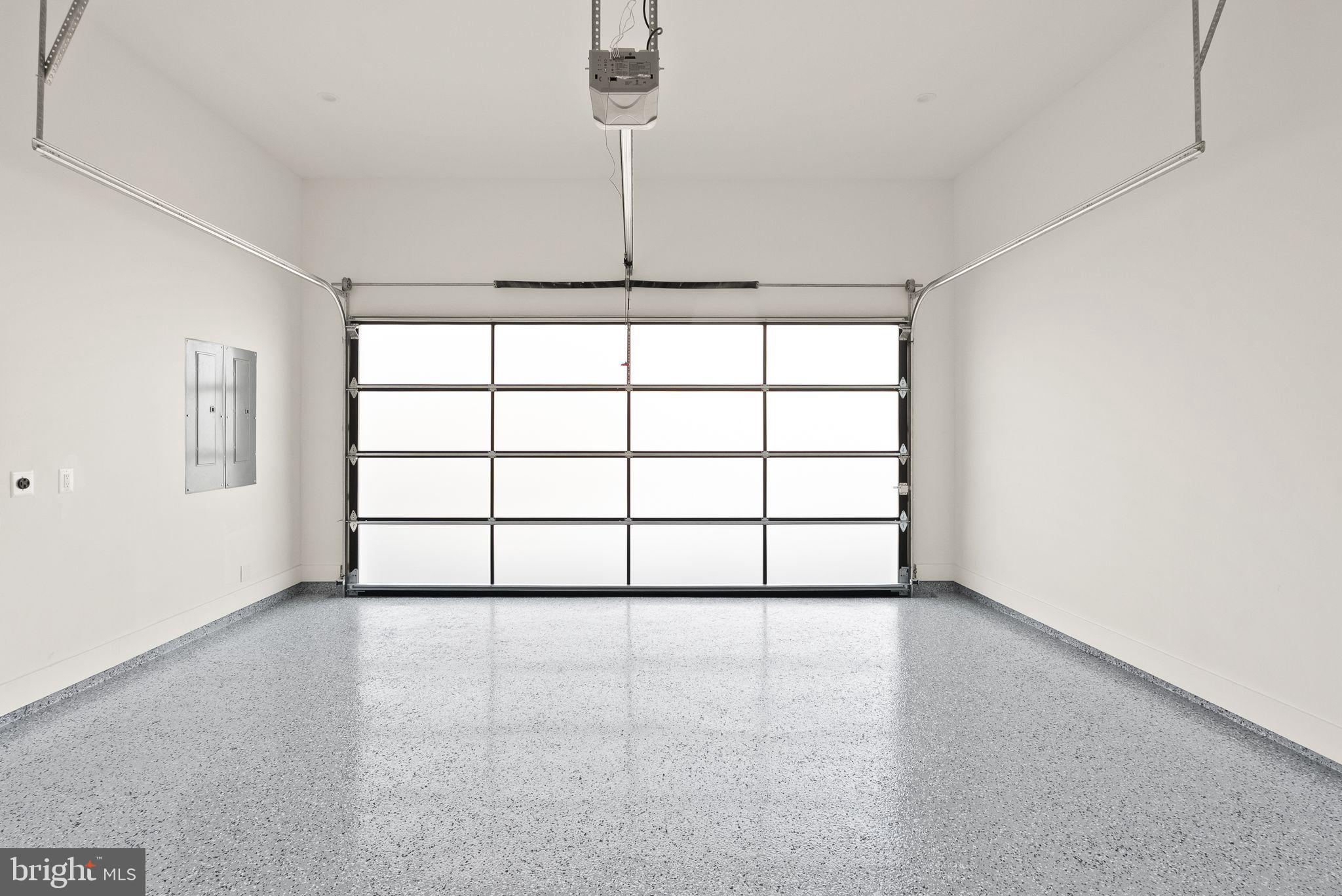 CLARENDON - Residential