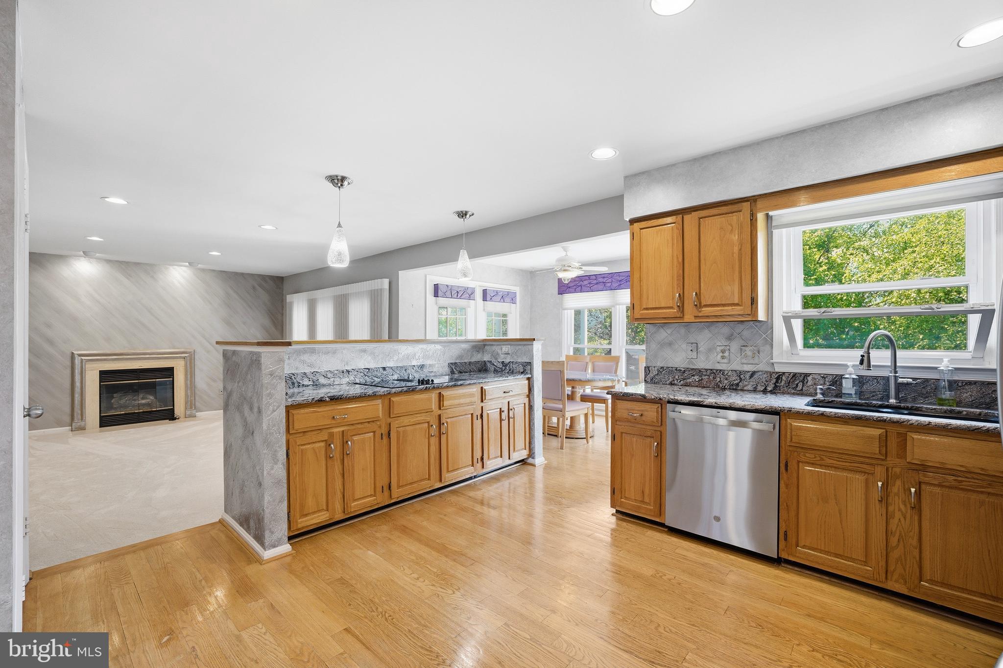 STONEBRIDGE - Residential