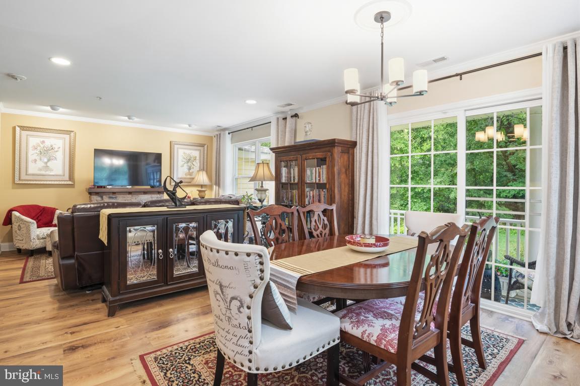 WALNUT BANK FARMS - Residential