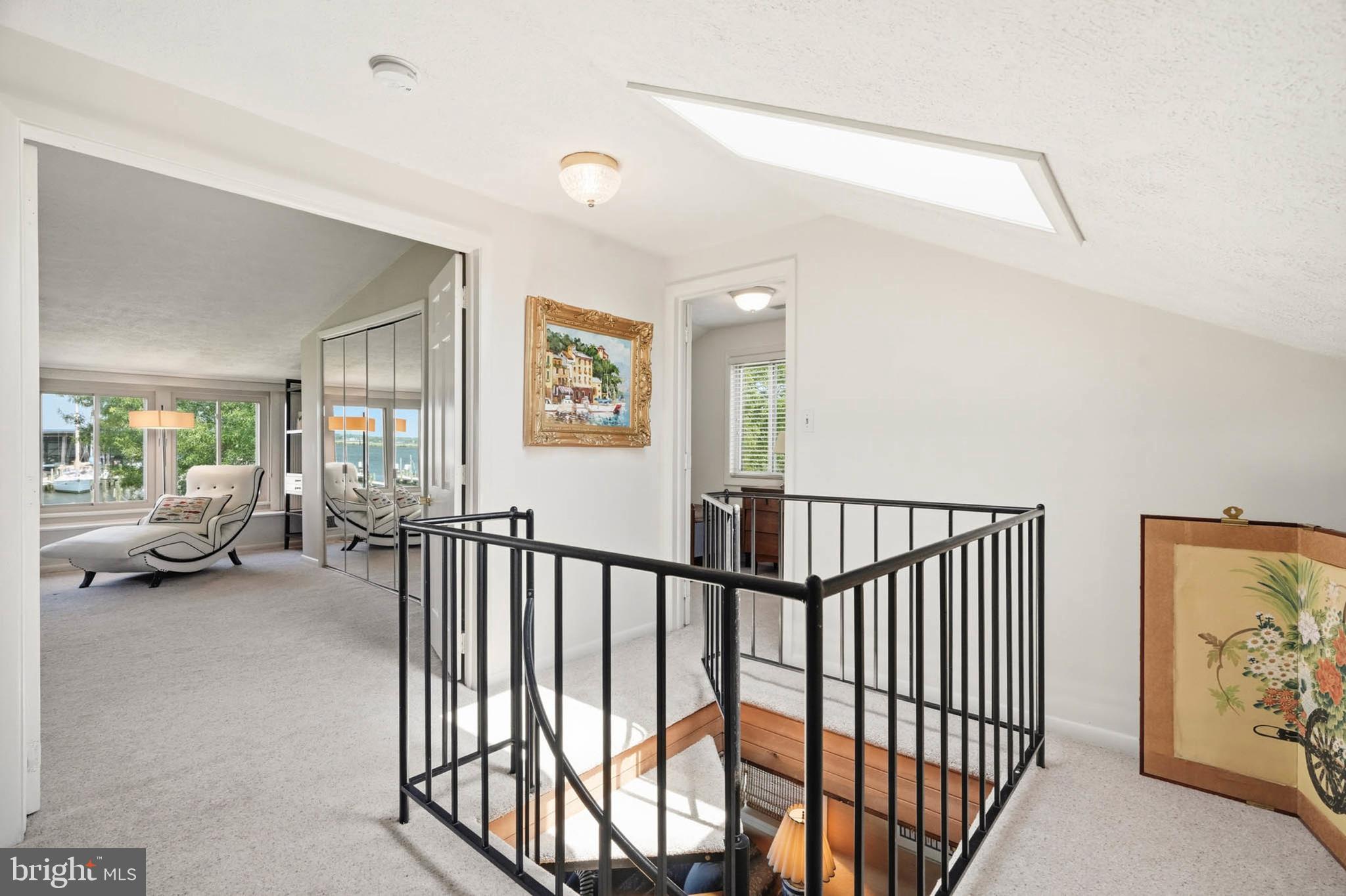 SELBY ON THE BAY - Residential