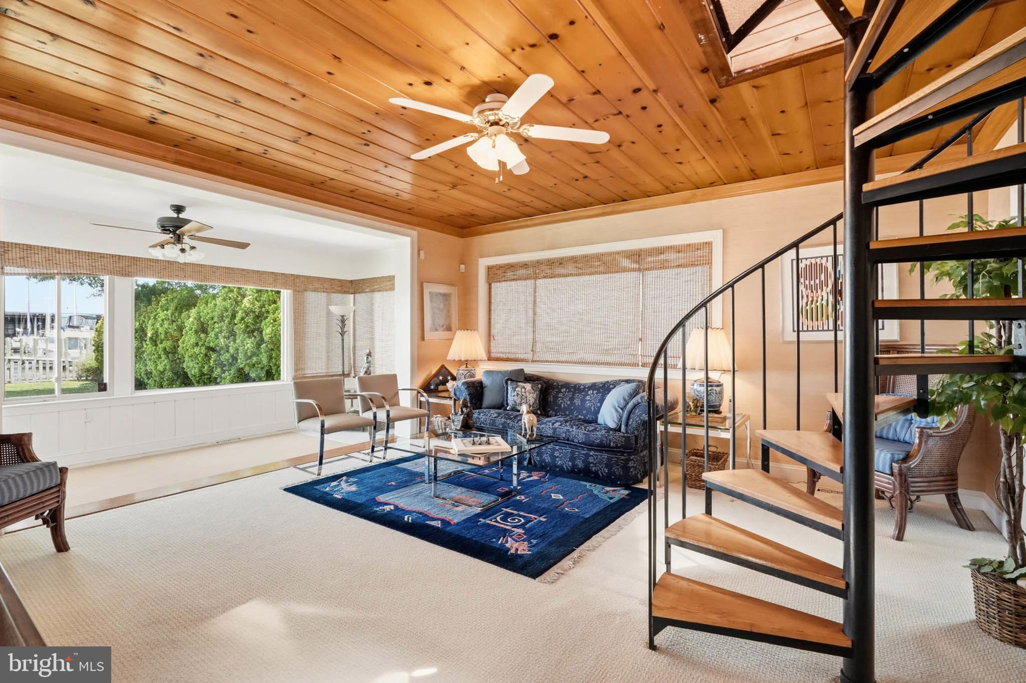 SELBY ON THE BAY - Residential