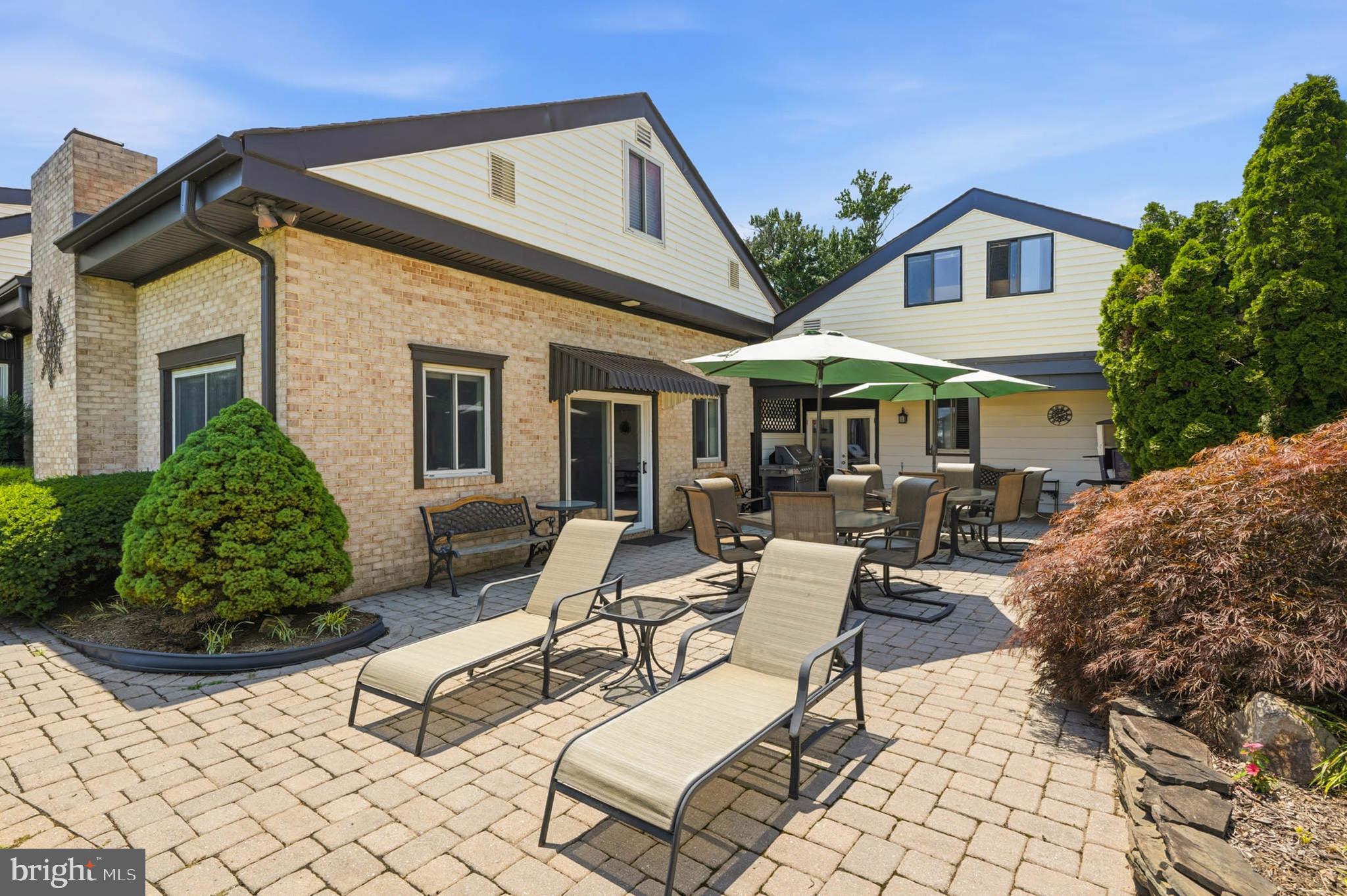 SELBY ON THE BAY - Residential