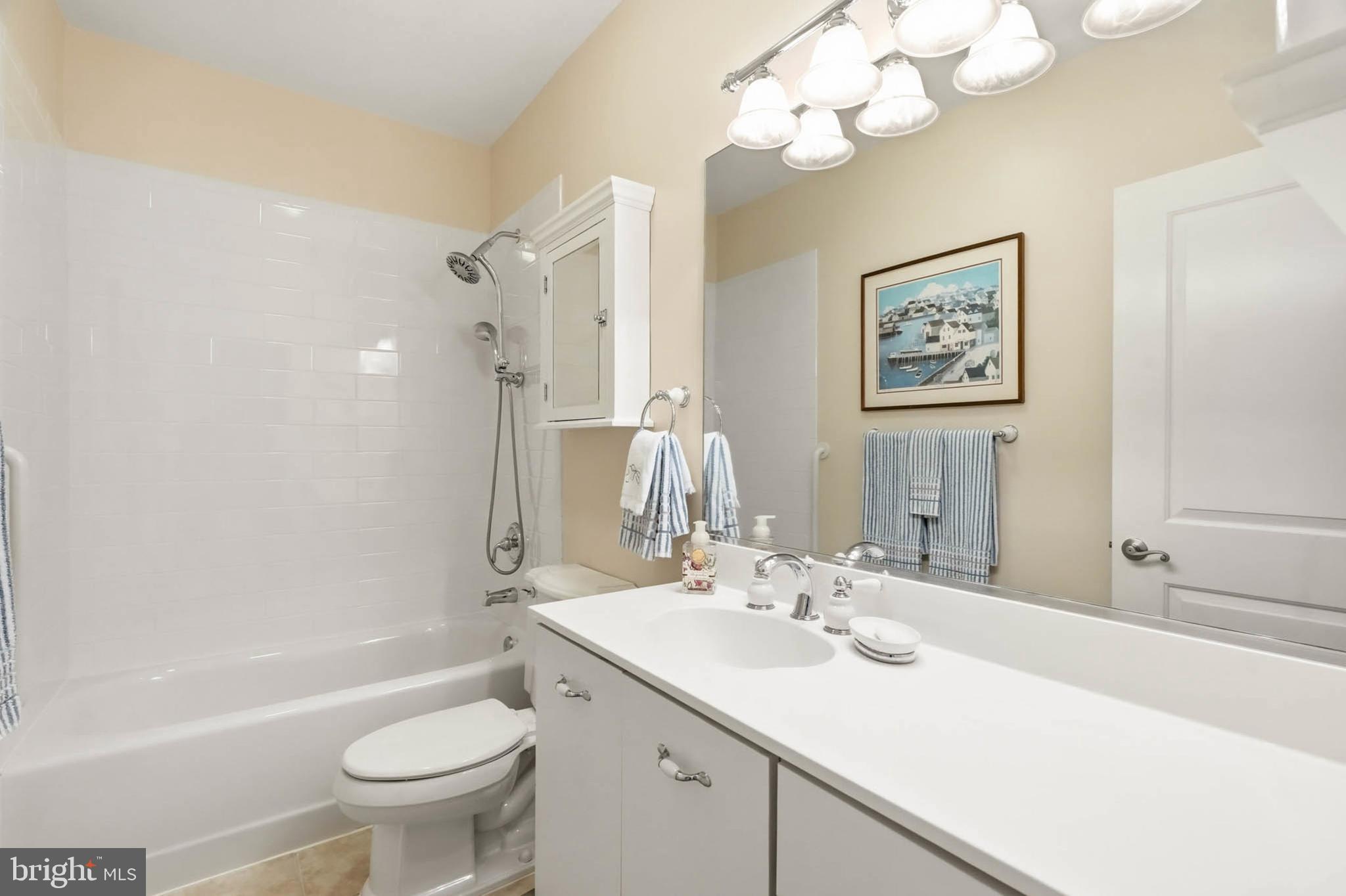SELBY ON THE BAY - Residential