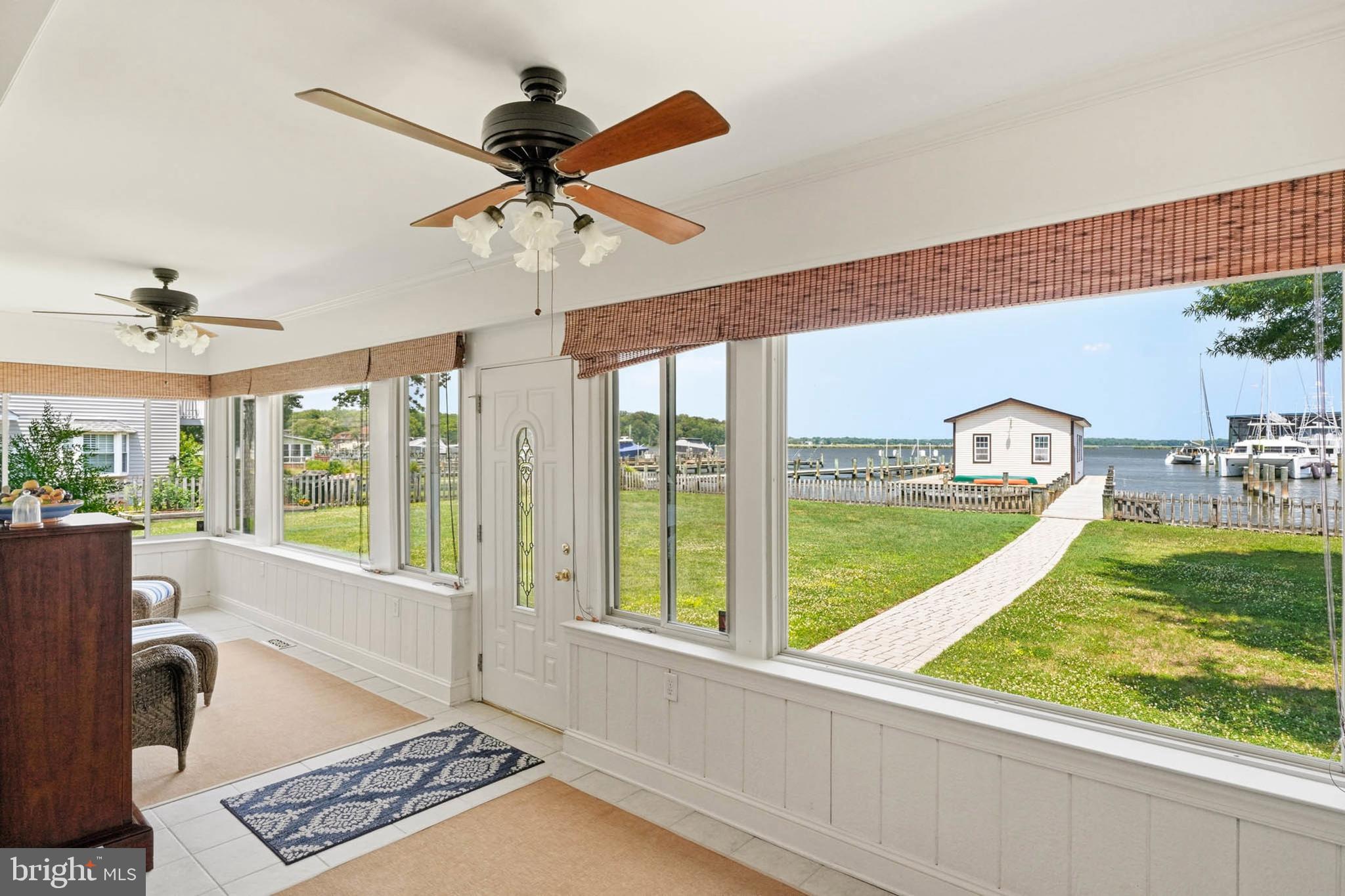 SELBY ON THE BAY - Residential