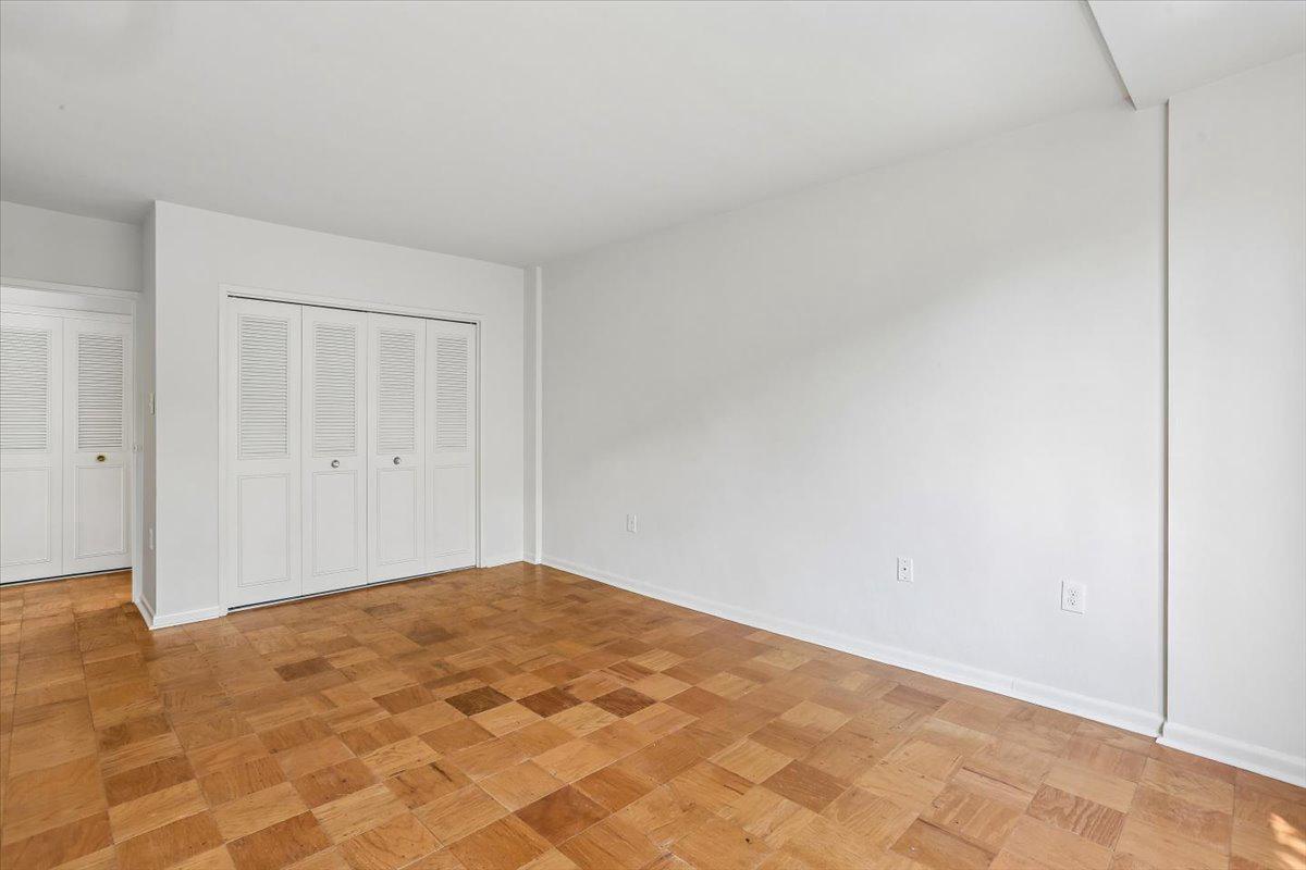 GROSVENOR PARK - Residential