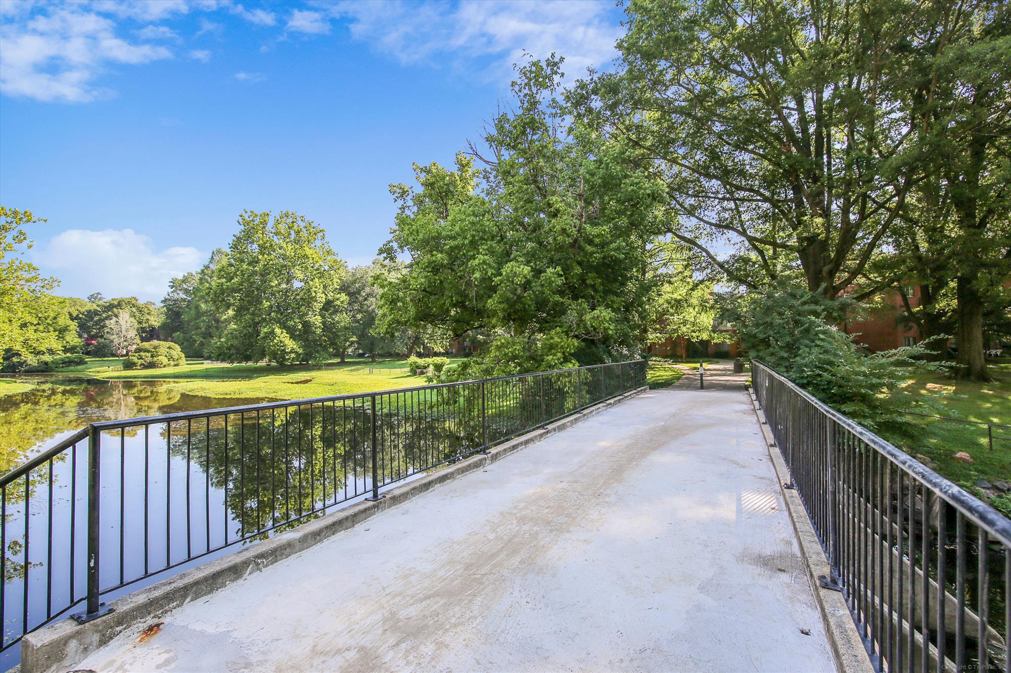 GROSVENOR PARK - Residential